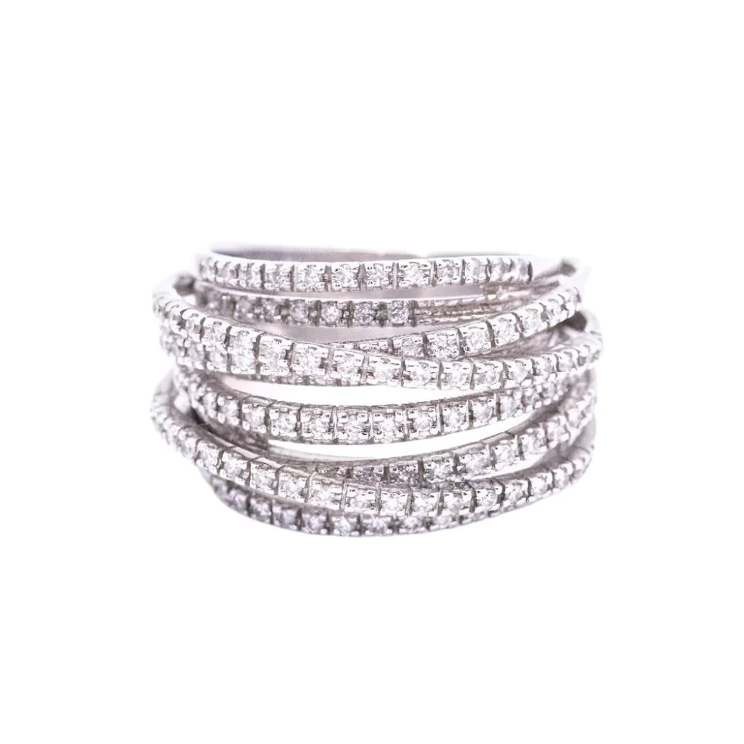 Band ring in white gold and diamonds