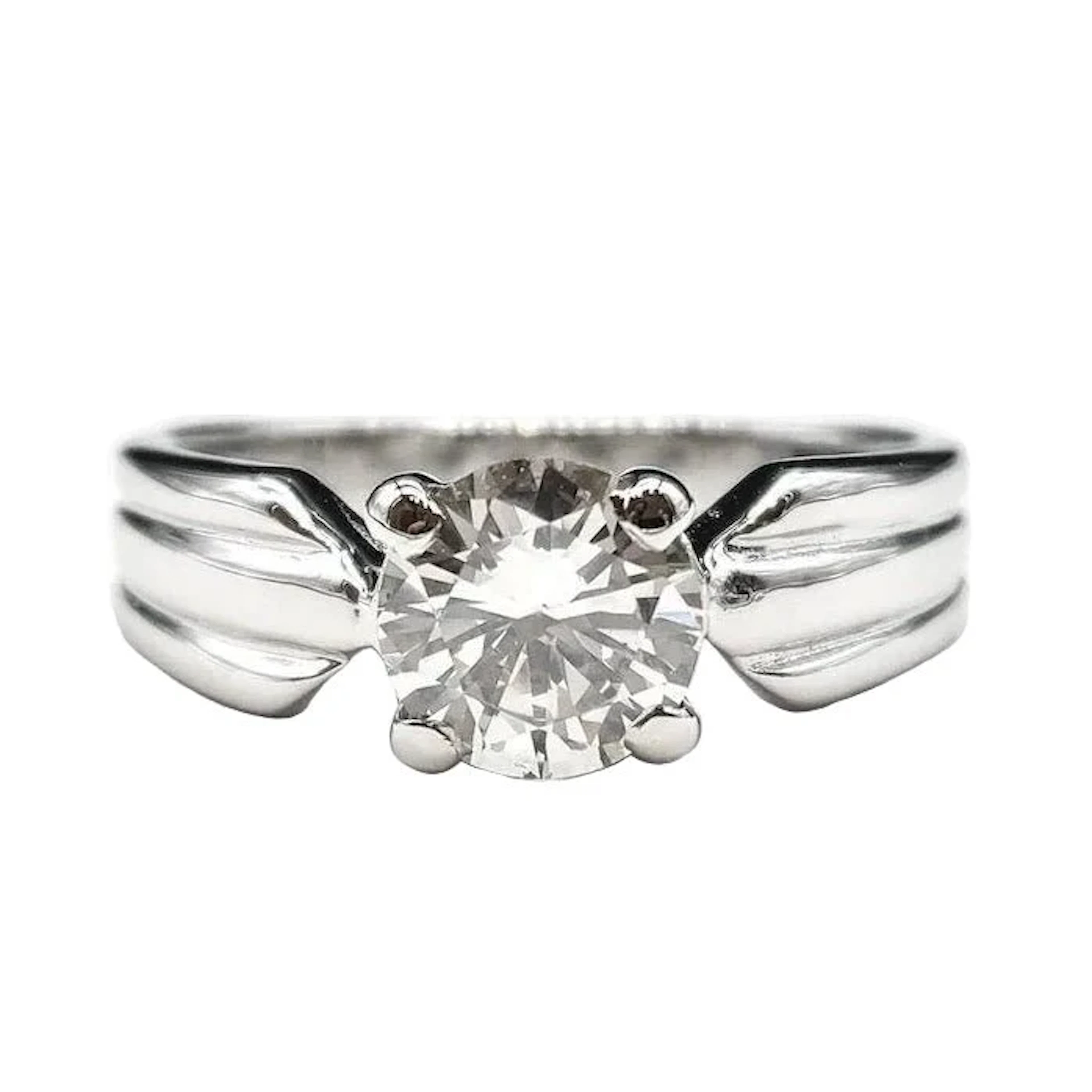 White Gold Solitaire Ring with Diamond