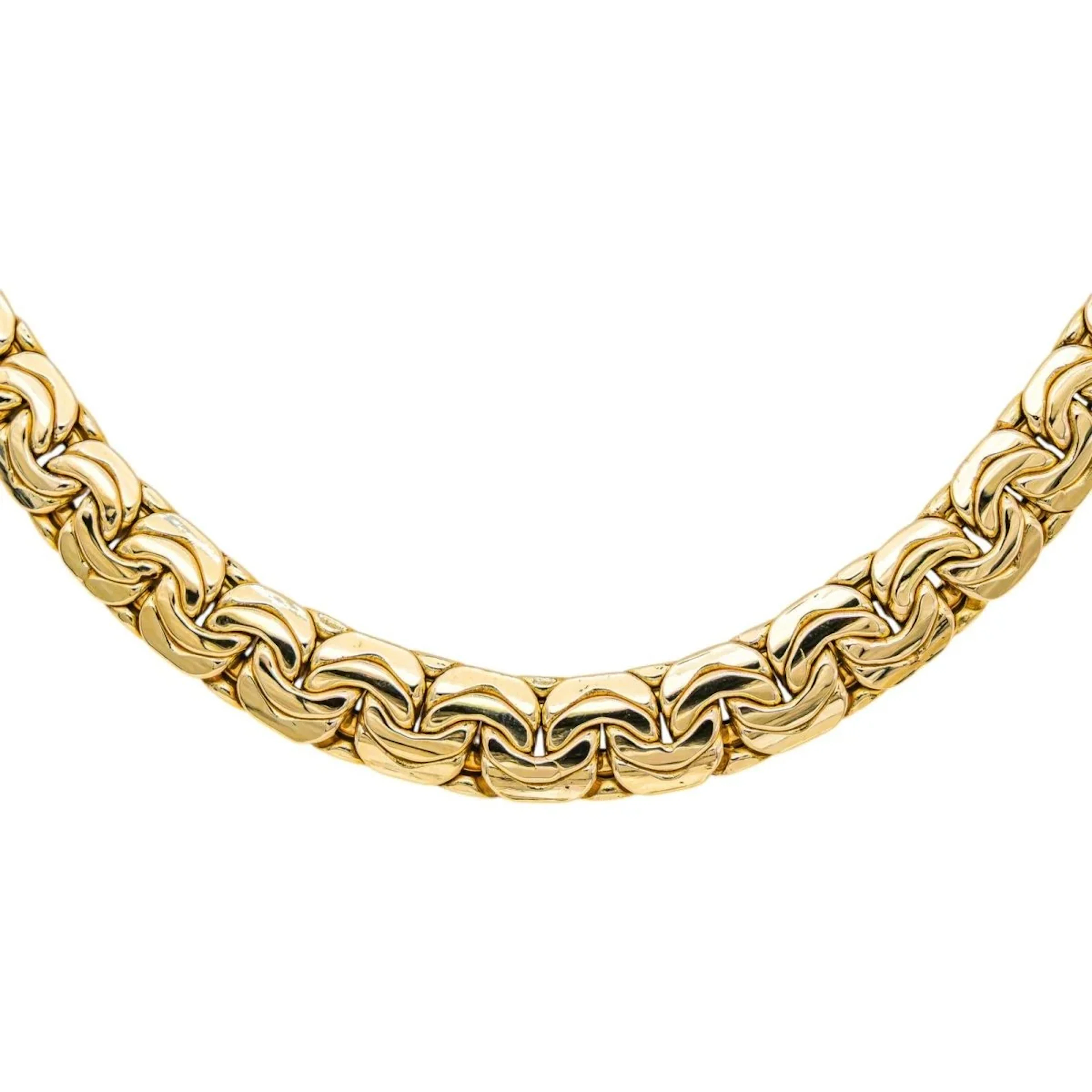 Yellow Gold Bean-Shaped Link Necklace