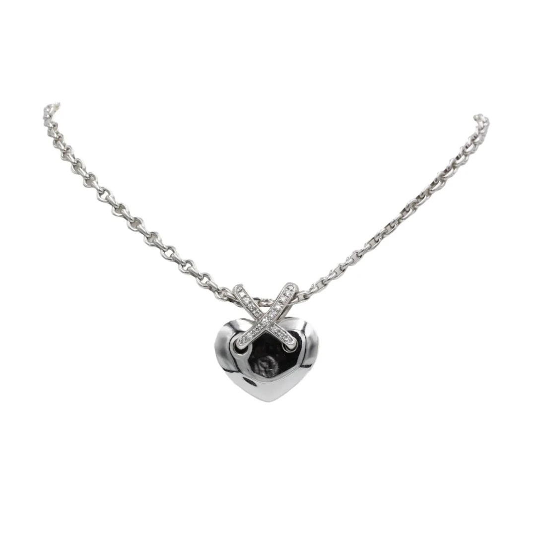 CHAUMET "Coeur Lien" Necklace in white gold and Diamonds