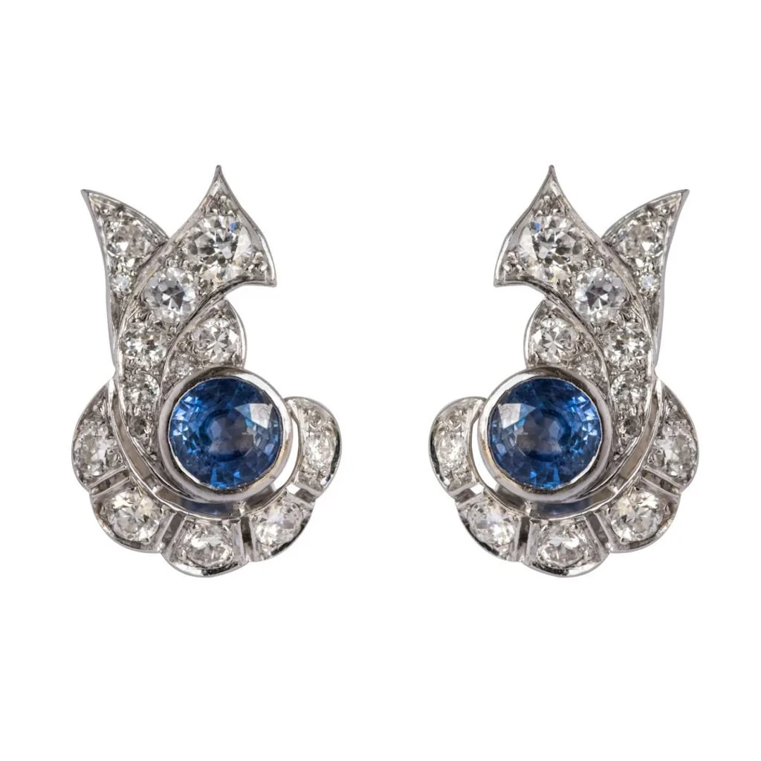 Earrings Clips in white gold, paltinium, sapphires and diamonds