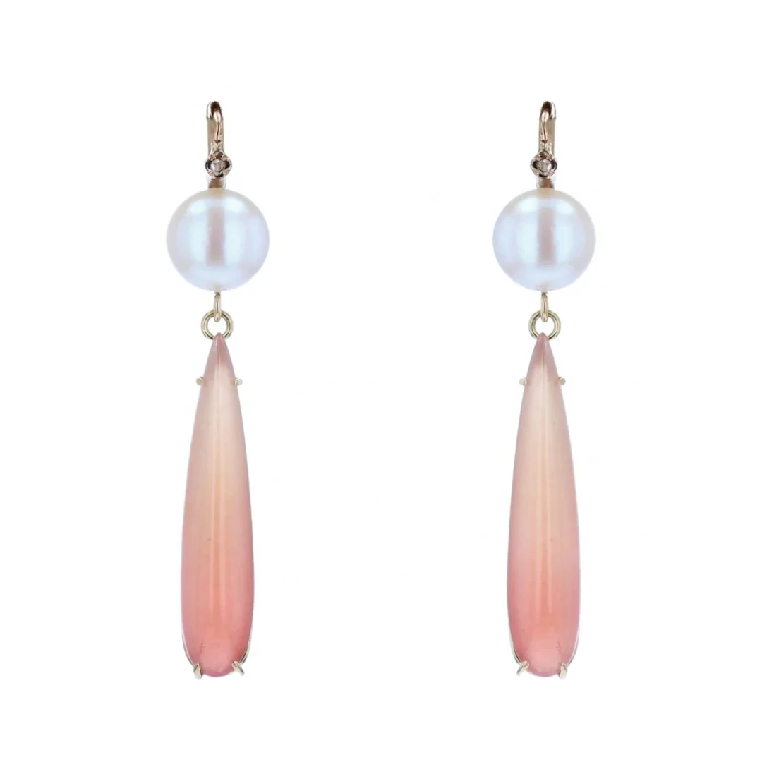 Earrings Hanging in rose gold, pearls, garnets and diamond