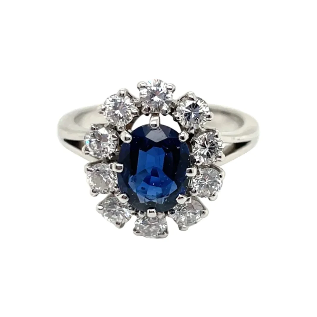 Marguerite Ring in White Gold, Platinum, Sapphire, and Diamonds