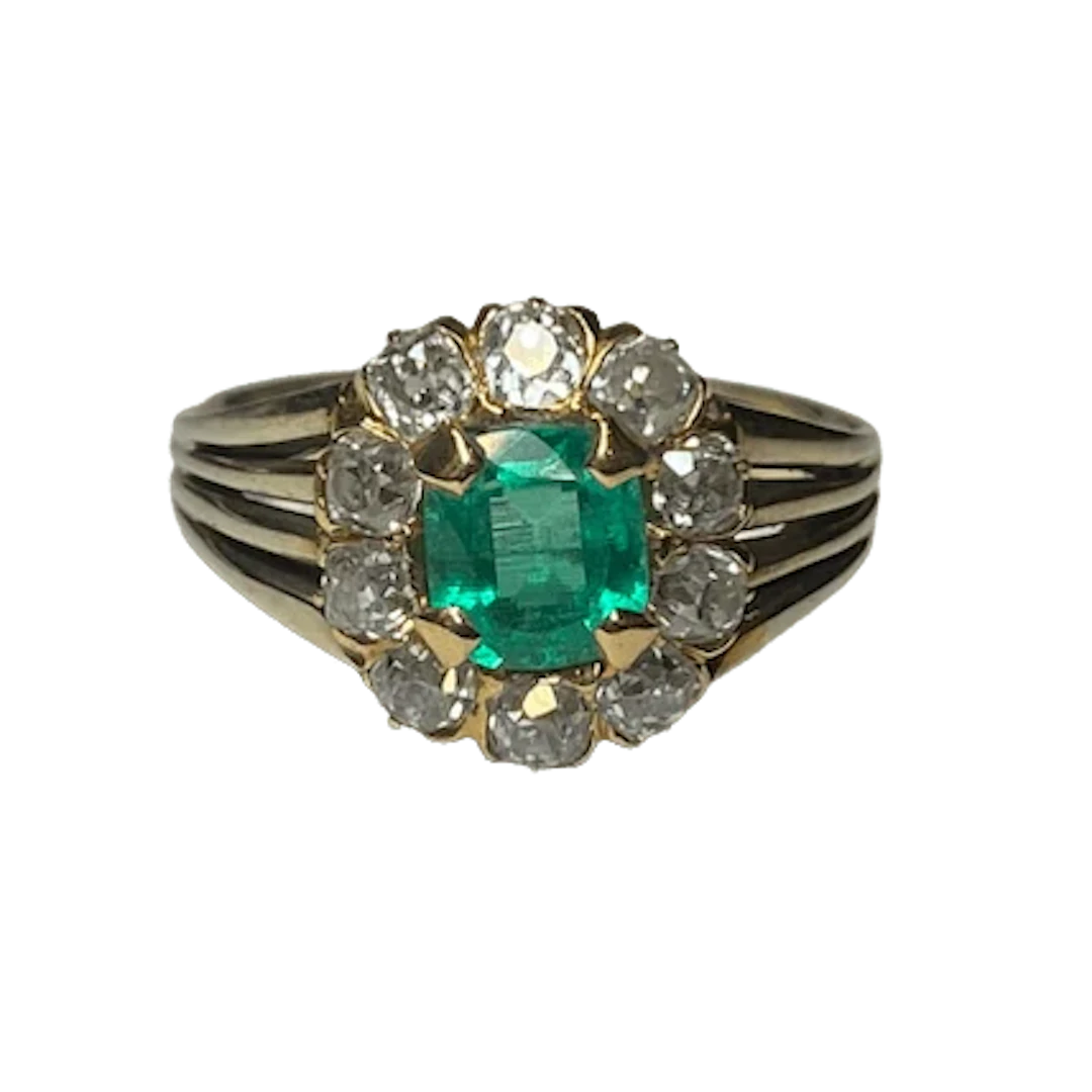 "Entourage" Ring in Yellow Gold, Emerald, and Diamonds