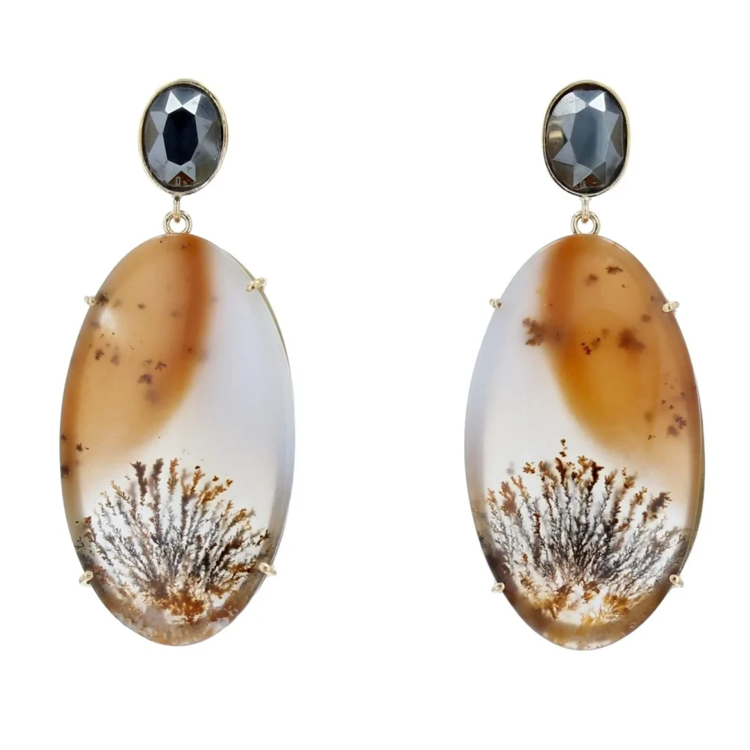 Earrings Hanging in yellow gold, agates and hematite