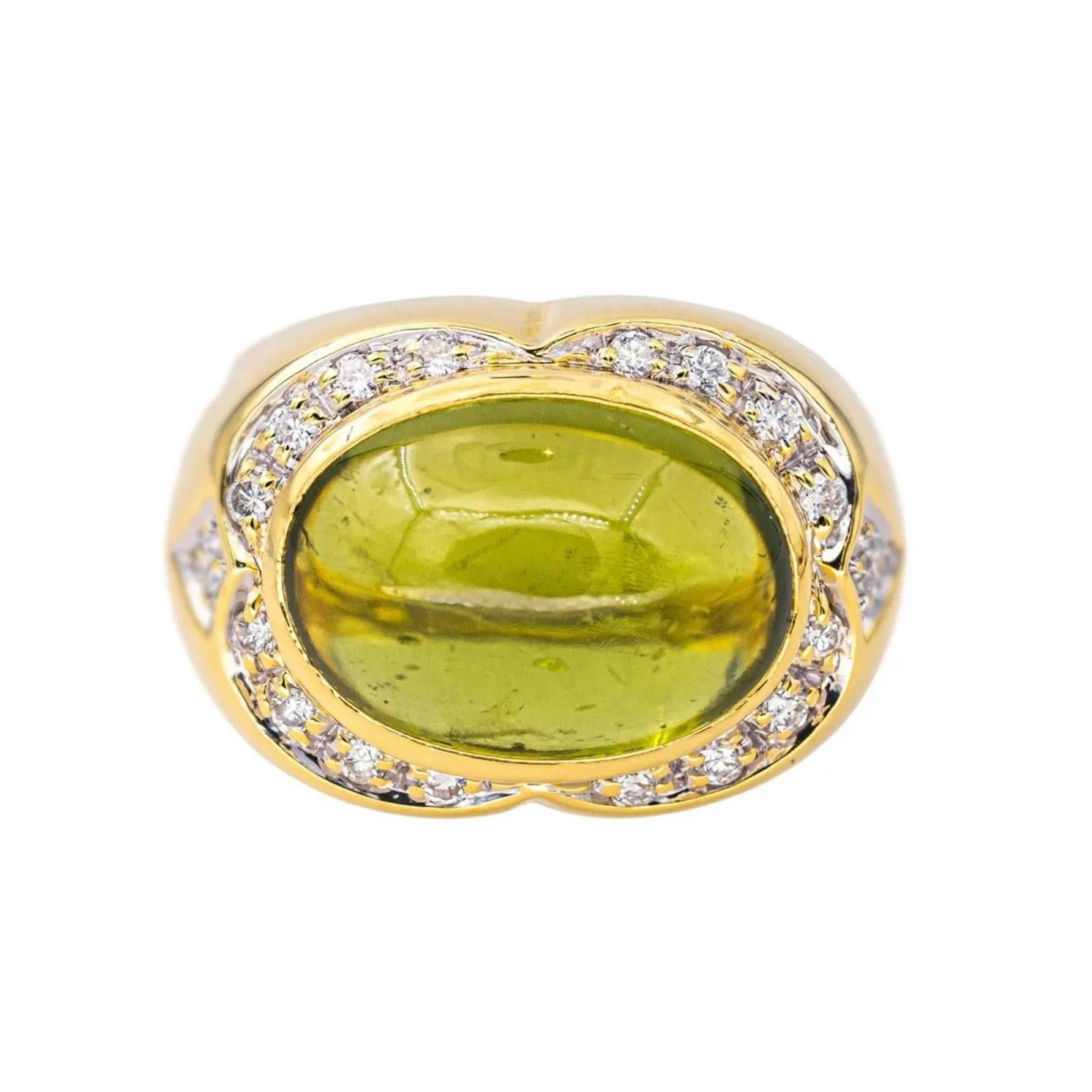 Ring Cocktail in yellow gold, peridot and diamonds