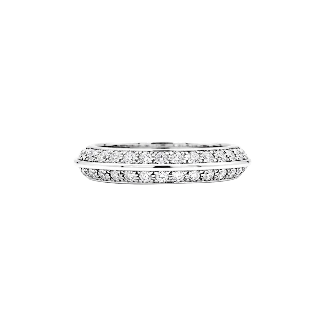 BOUCHERON "Éternelle" Wedding Band in white gold and diamonds
