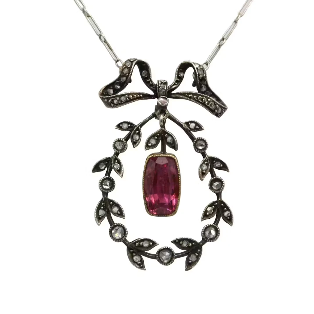 Necklace Pendant in Yellow gold, Silver, Platinum, Tourmaline and Diamonds