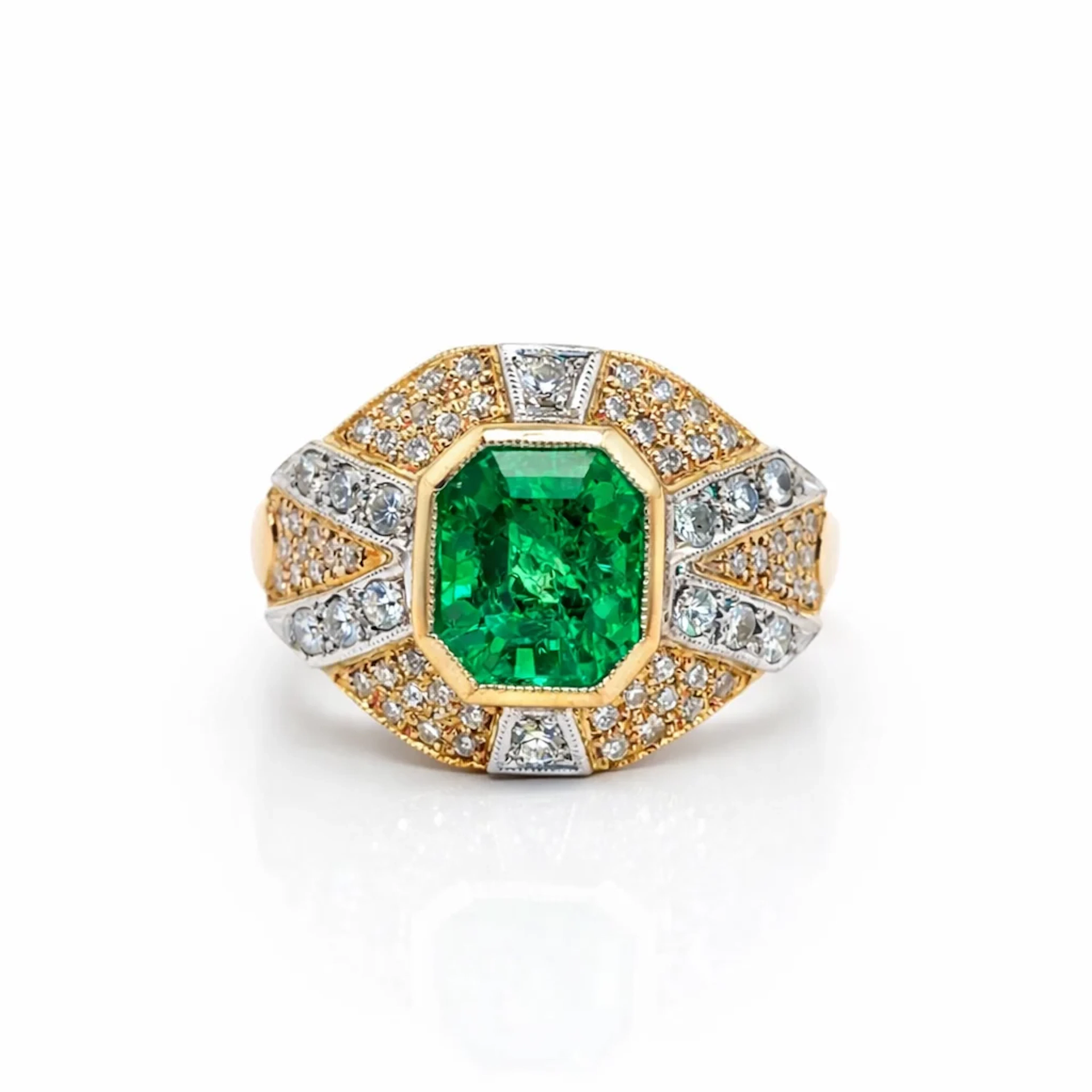Cocktail Ring in Yellow gold, White gold, Emerald, and Diamonds