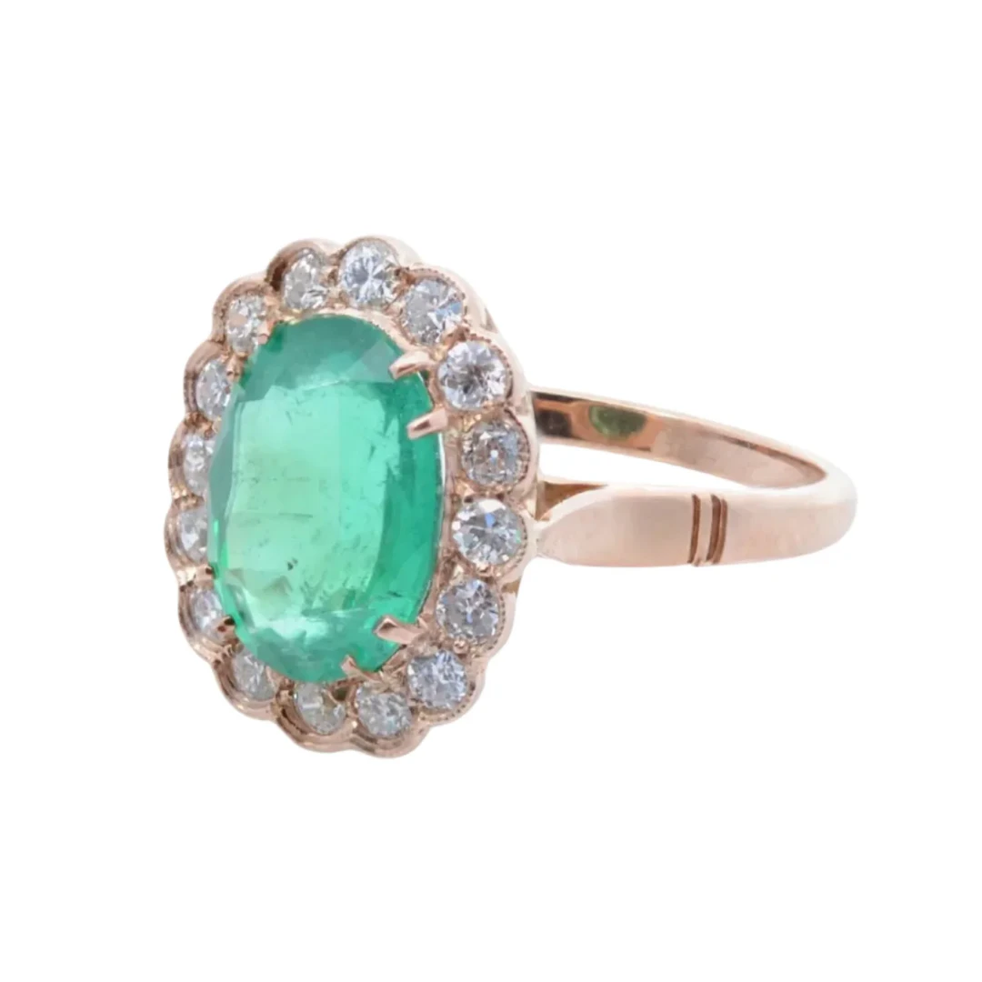"Entourage" Ring in Rose Gold, Emerald, and Diamonds