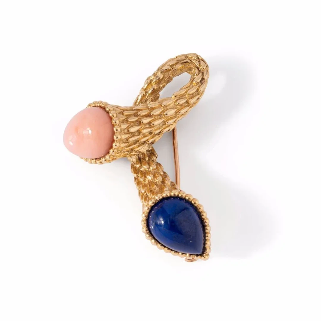BOUCHERON "Bohemian Serpent" brooch in yellow gold, coral and lapis lazuli