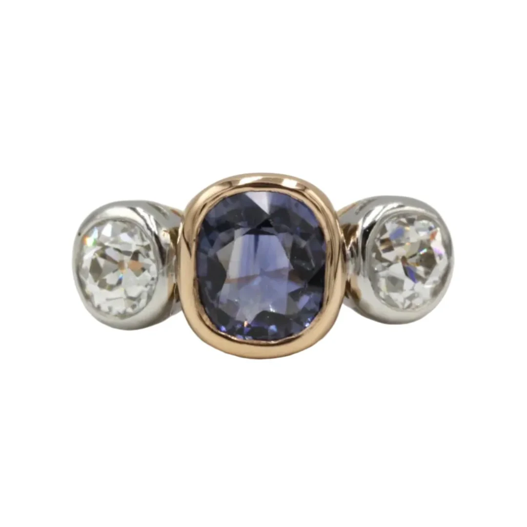 Bague Trilogie en or jaune, saphir et diamants