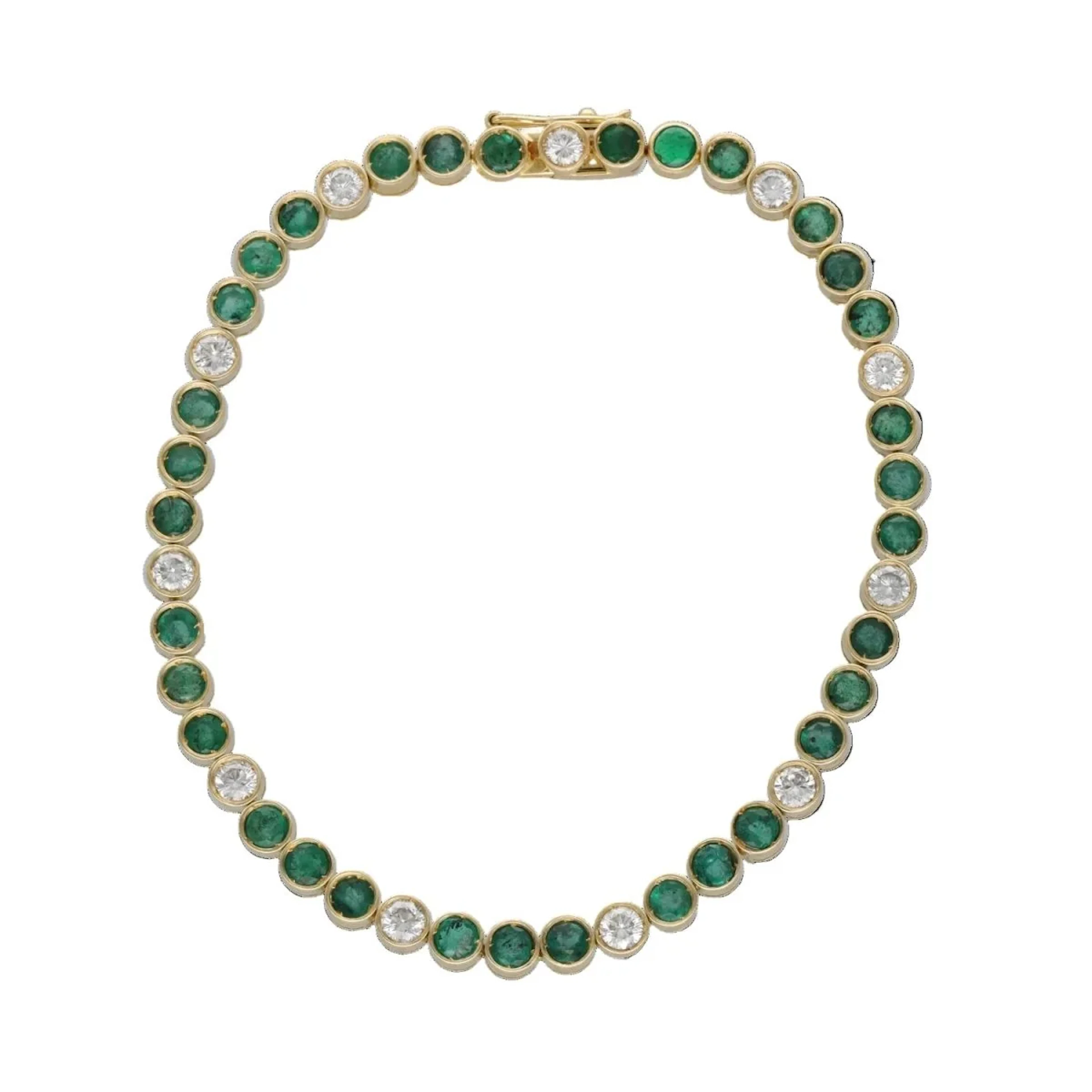 "Ligne" Bracelet in Yellow Gold, Emeralds, and Diamonds