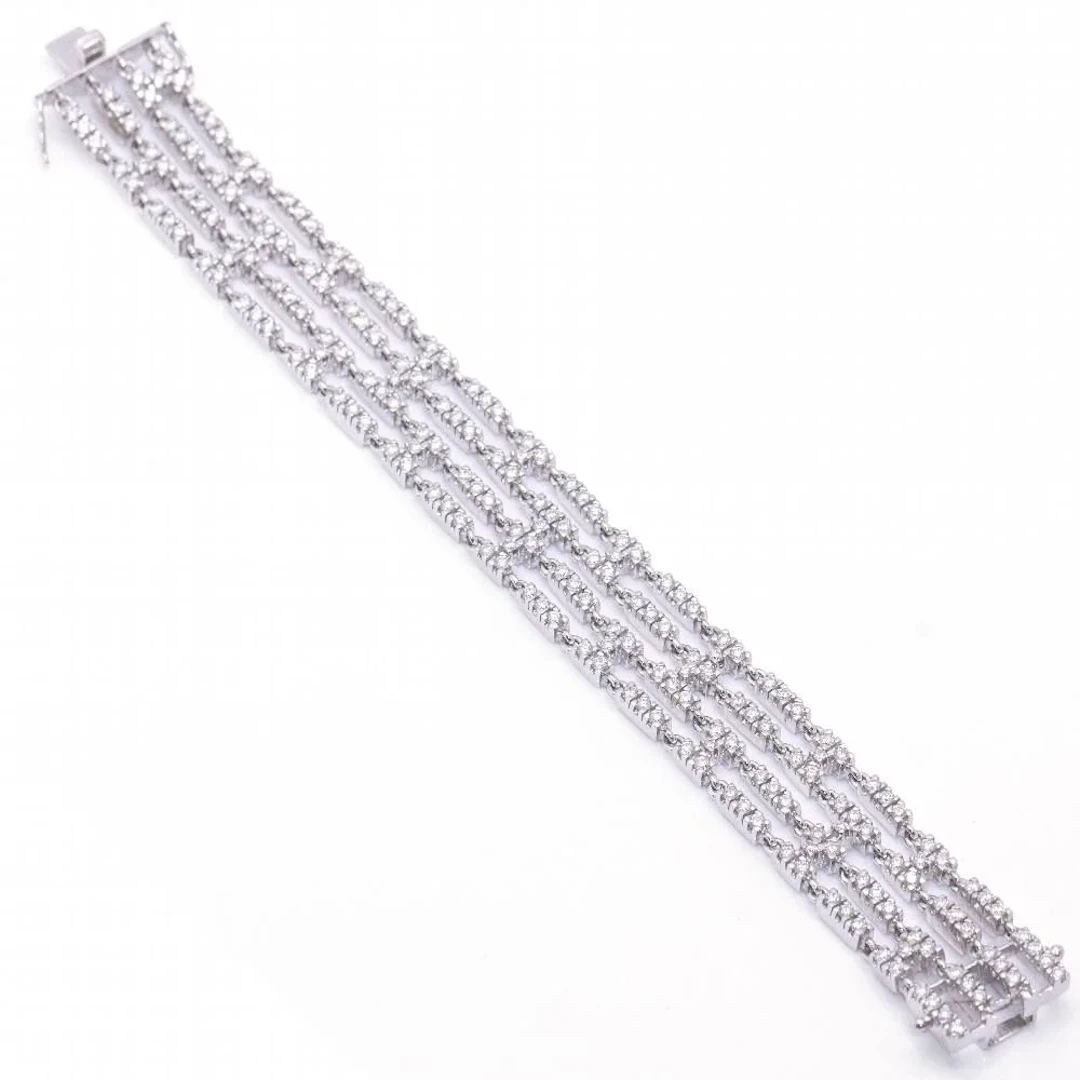 Bracelet Riviere en white gold and diamonds