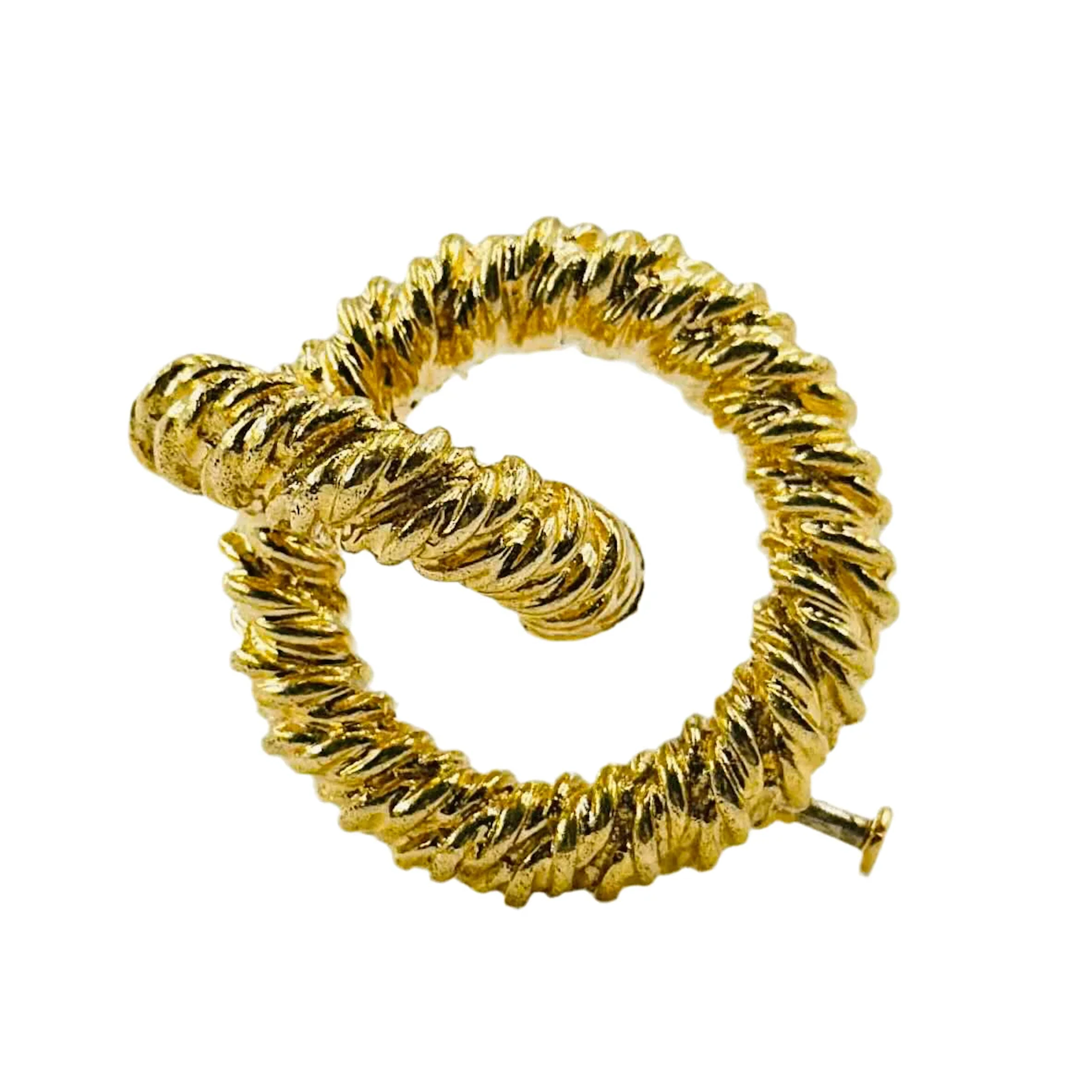Brooch HERMES in yellow gold twisted