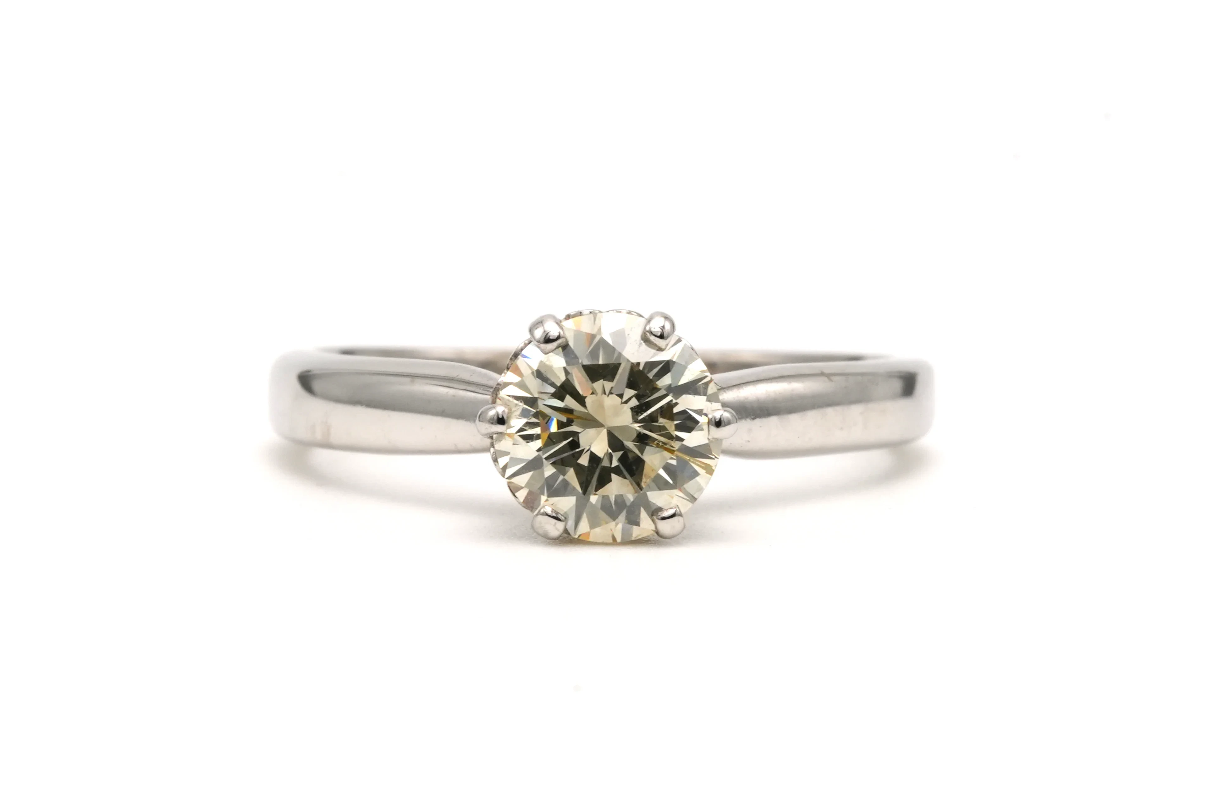 White Gold Solitaire Ring with Diamonds