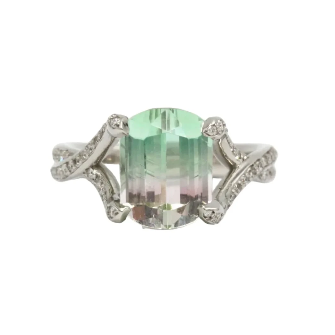 White Gold Solitaire Ring with Tourmaline and Diamonds