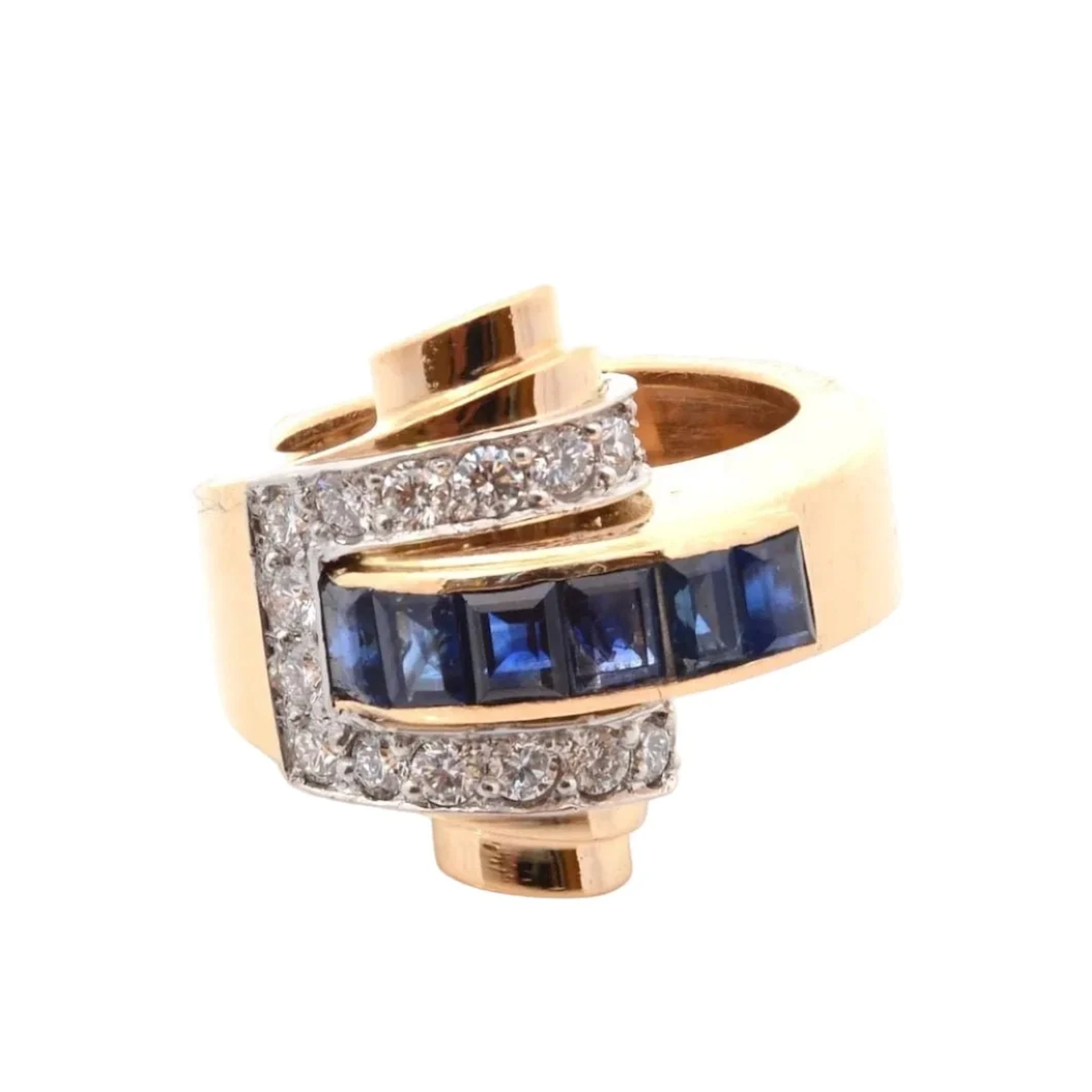 Ring BOUCHERON in yellow gold, sapphires and diamonds