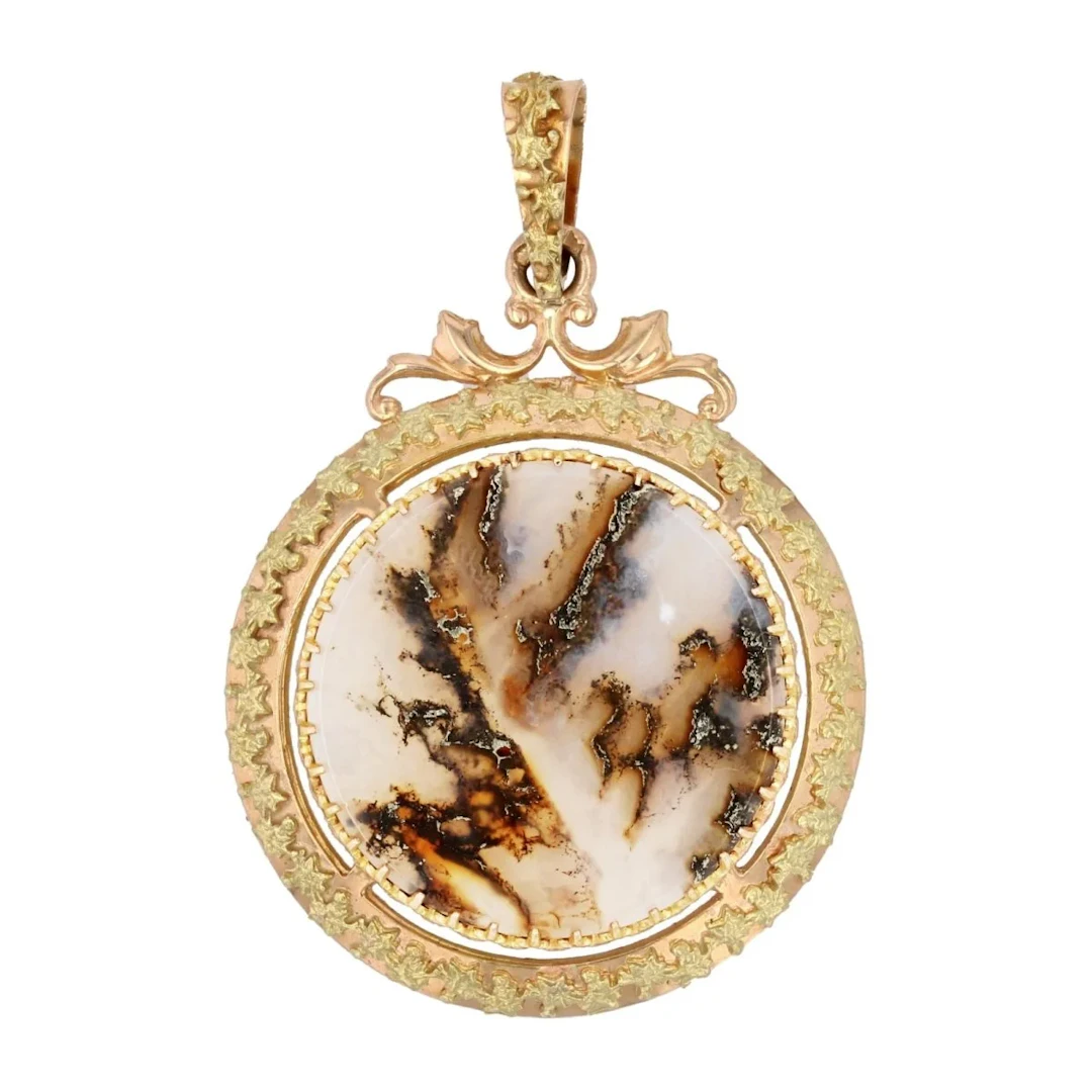 Pendant in rose gold, green gold and agate