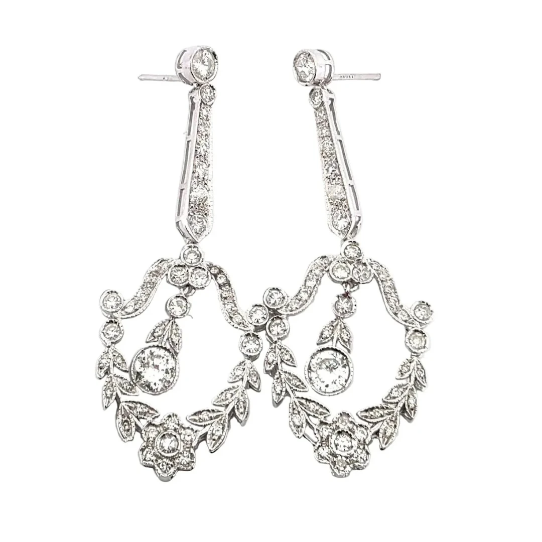 Boucles d'oreilles Pendantes en or blanc et diamants