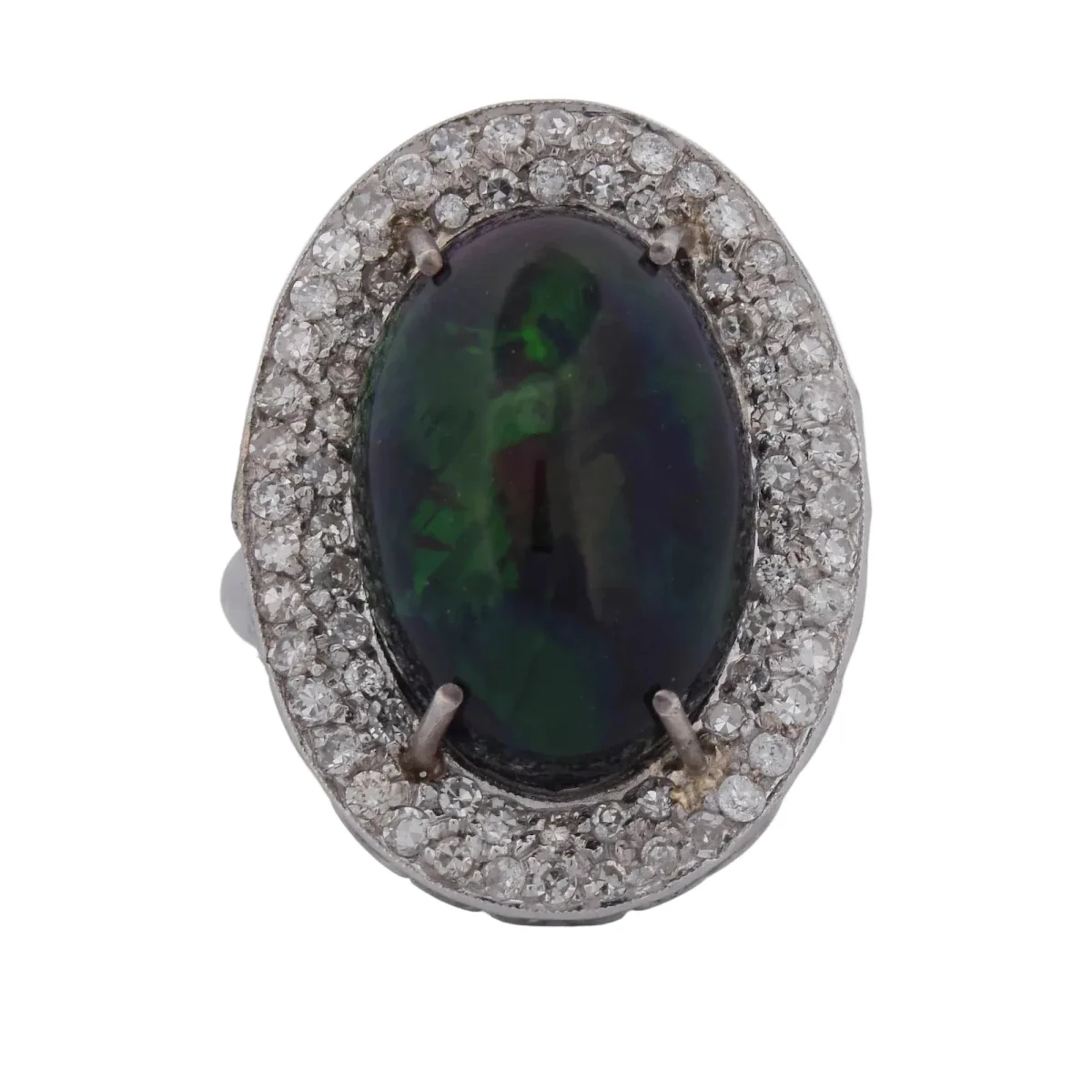 Bague Entourage en or blanc, opale et diamants