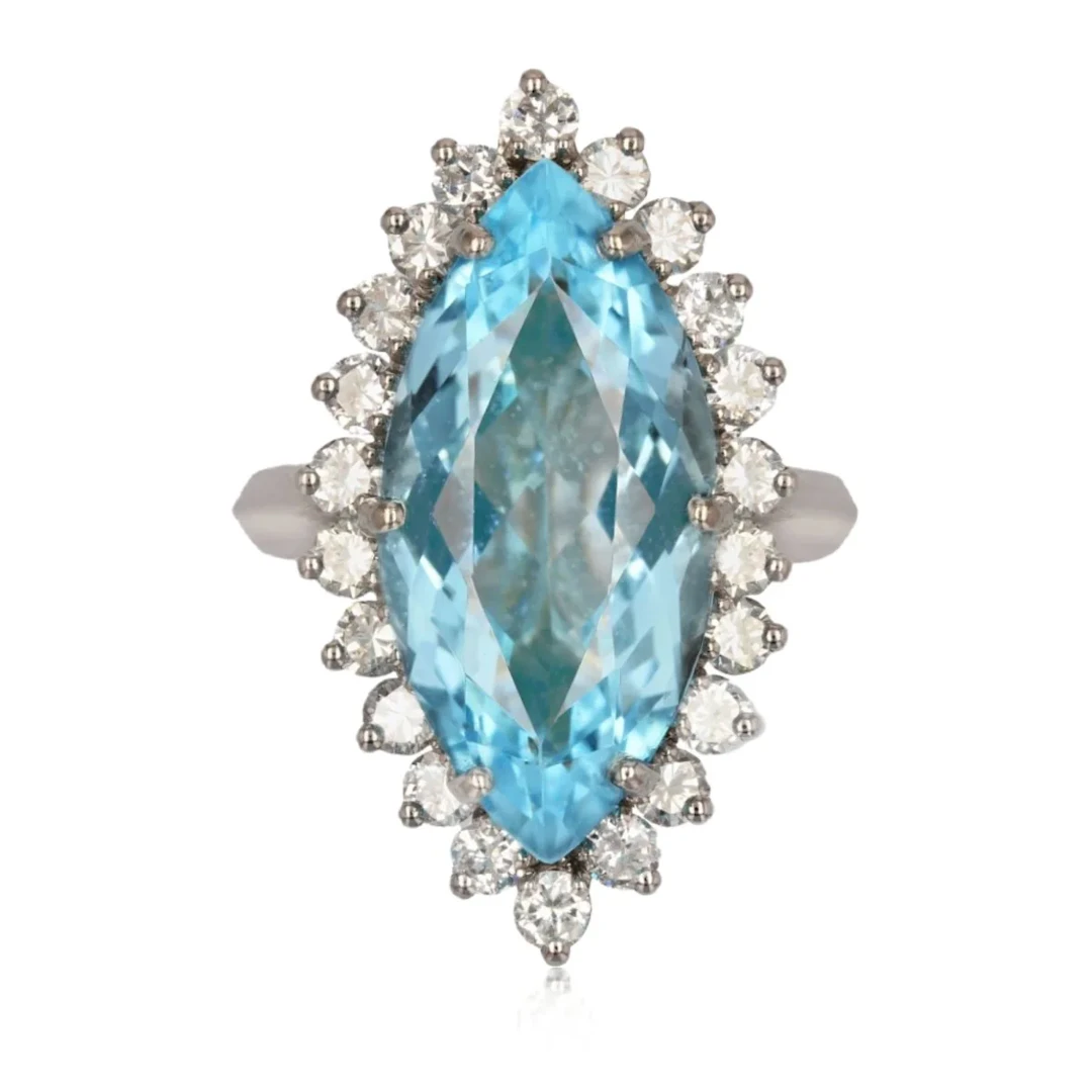 Marquise ring in white gold, aquamarine and diamonds
