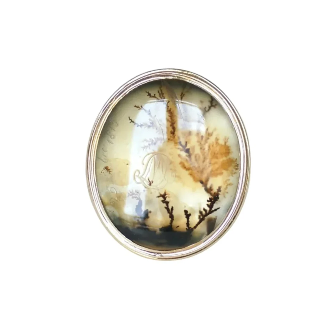 Antique Dendritic Agate Signet Ring in Yellow Gold, 19th century, 1815