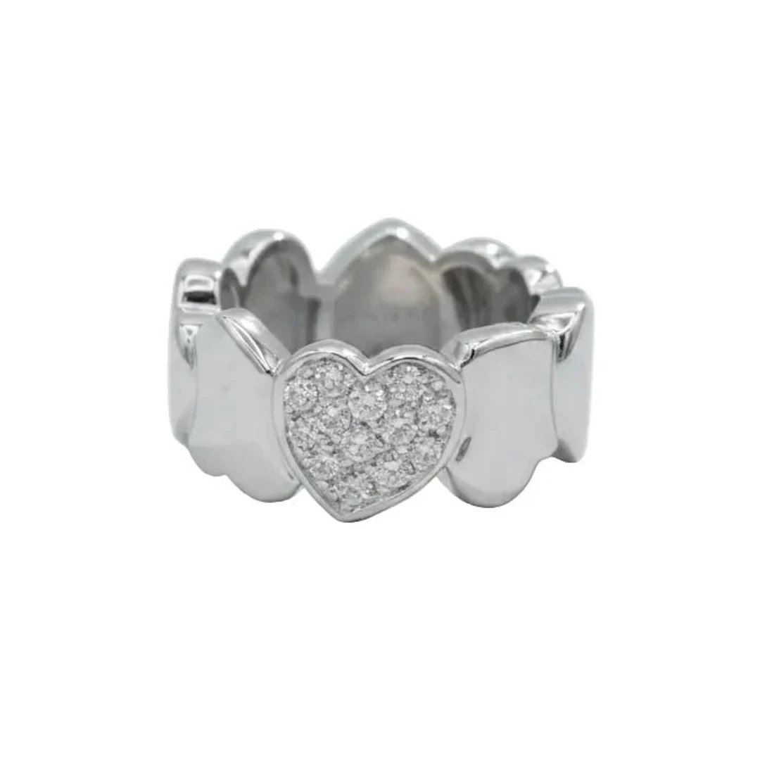 FRED "Hearts" band ring in white gold and diamonds