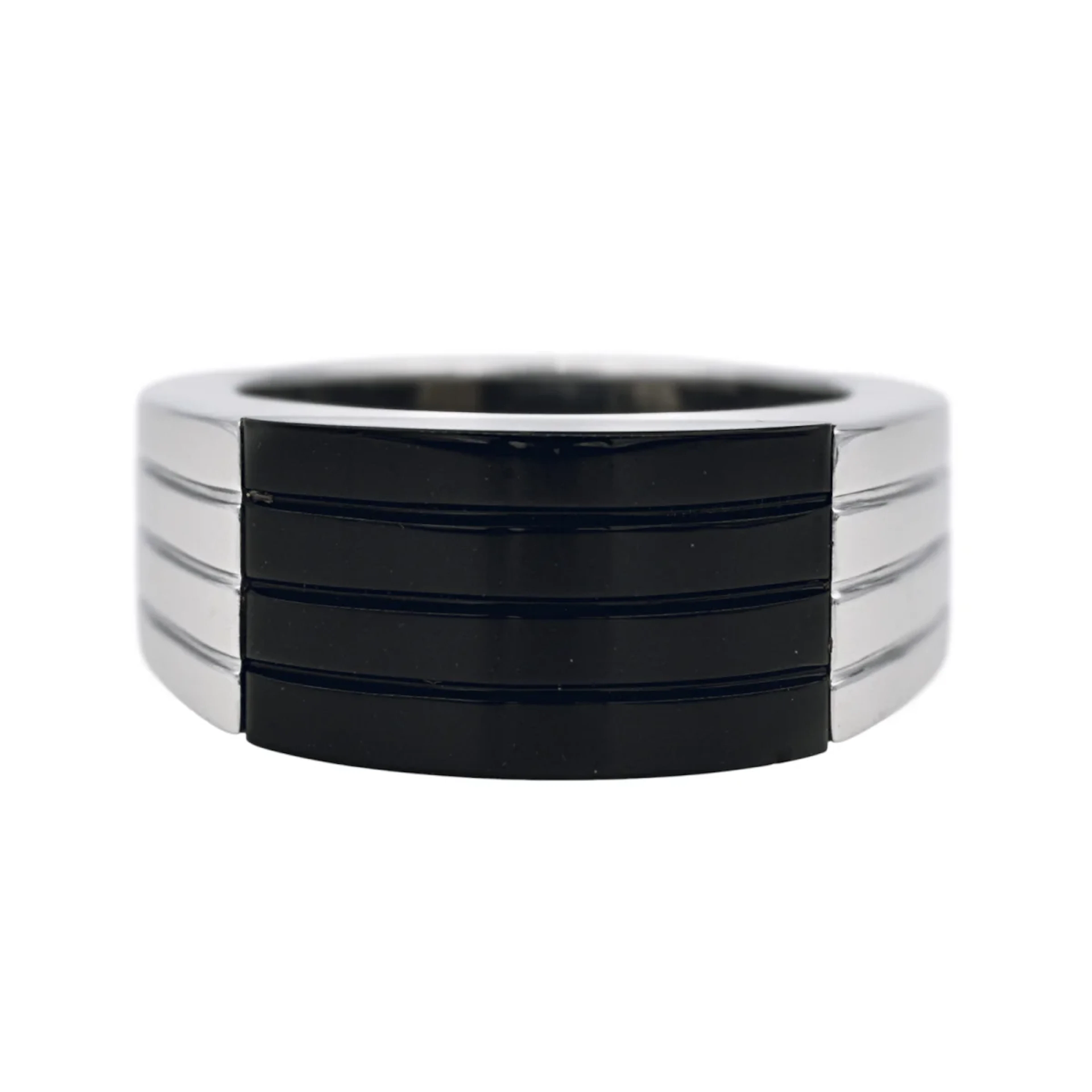 Bague BOUCHERON "Godron" en or blanc et onyx