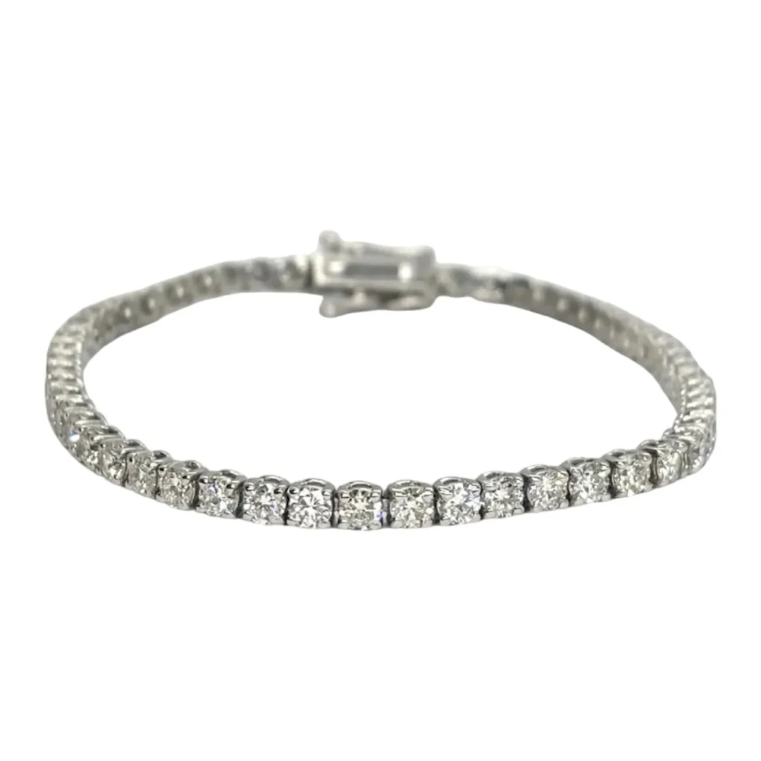 "Ligne" Bracelet in White Gold and Diamonds