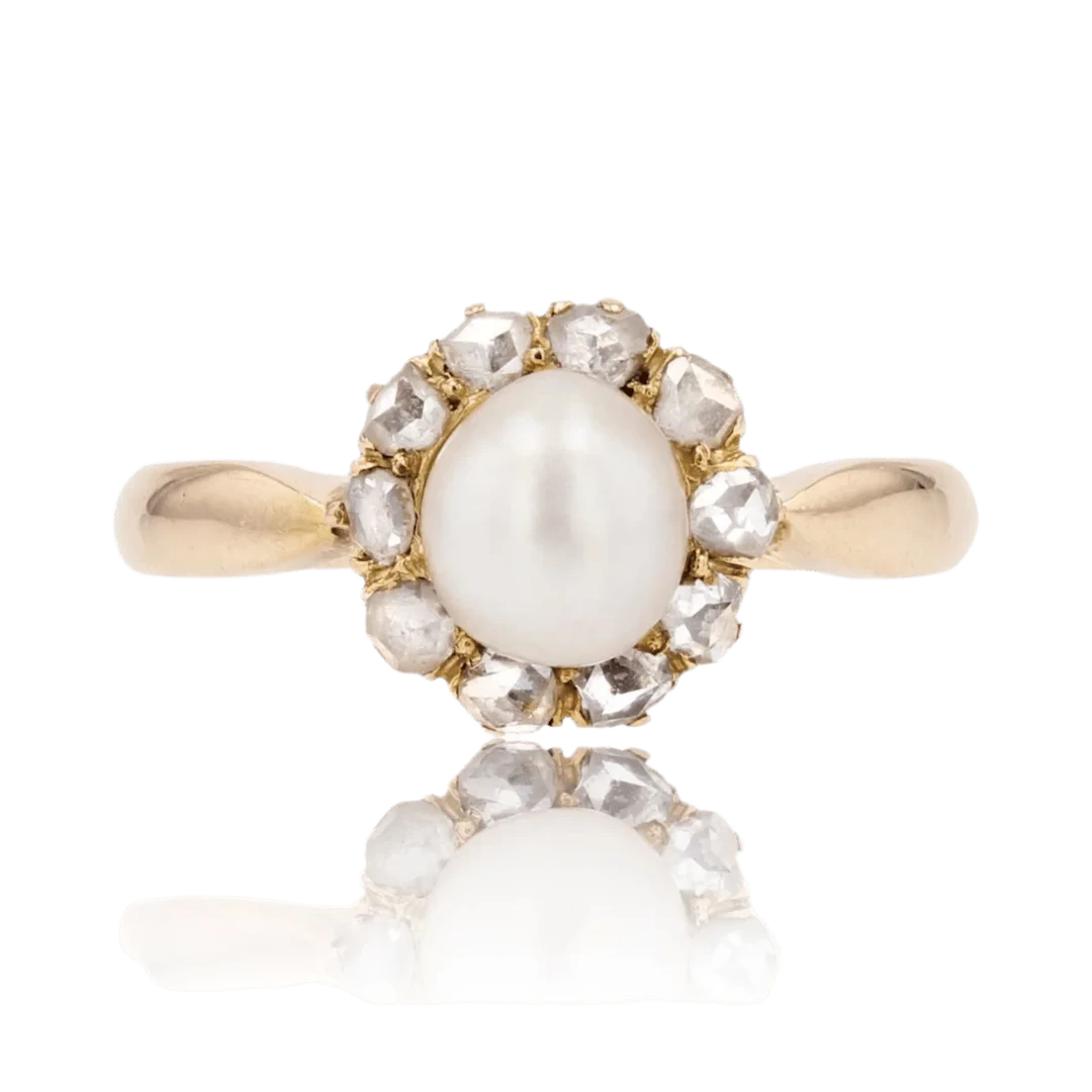 Daisy ring in yellow gold, pearl and diamonds