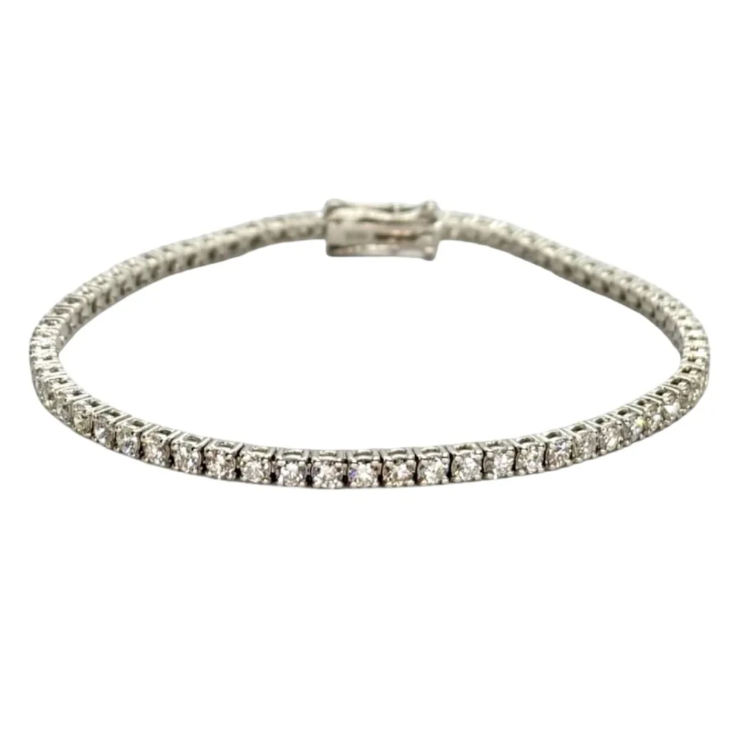 Bracelet Line in white gold and diamonds