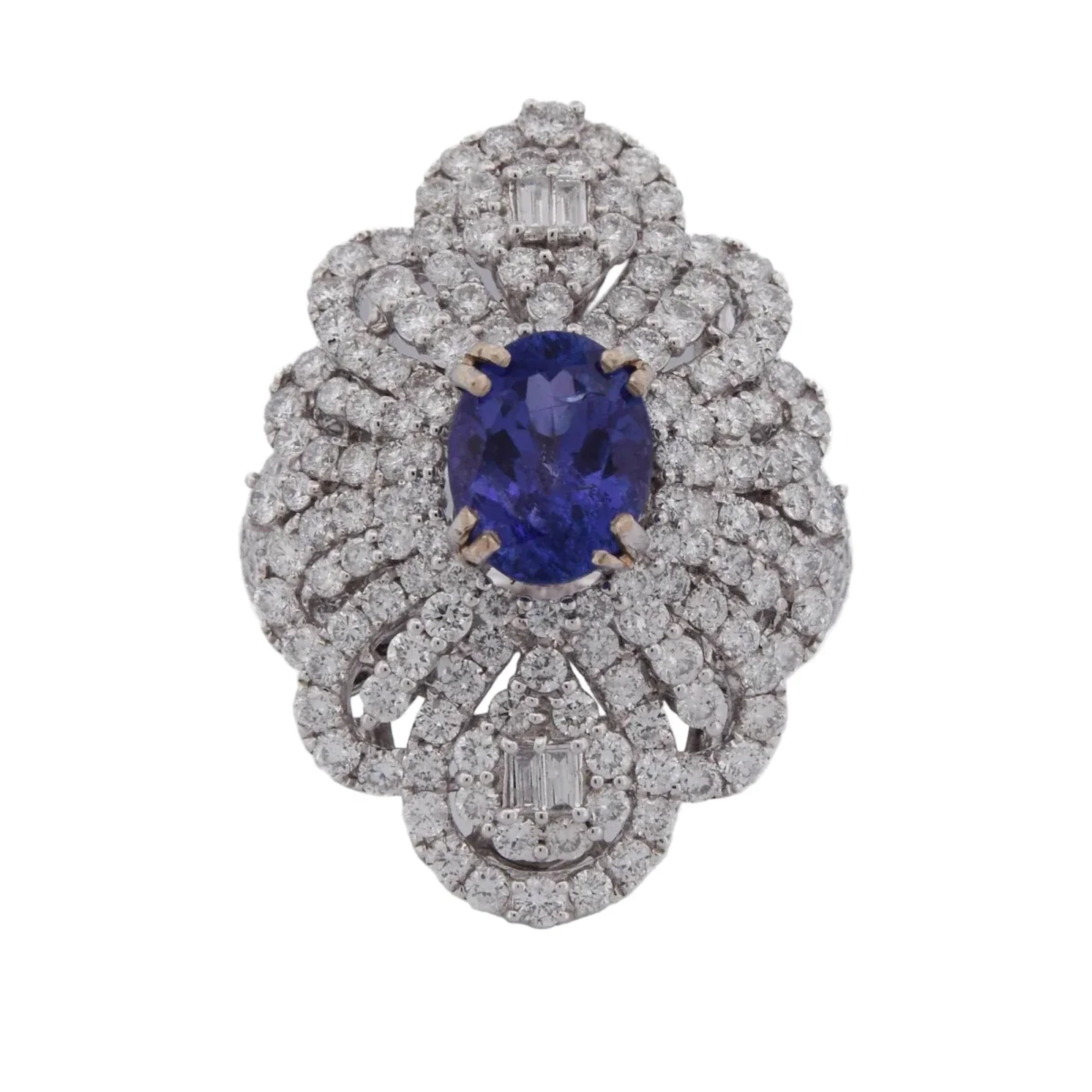 Bague Entourage en or blanc, tanzanite et diamants