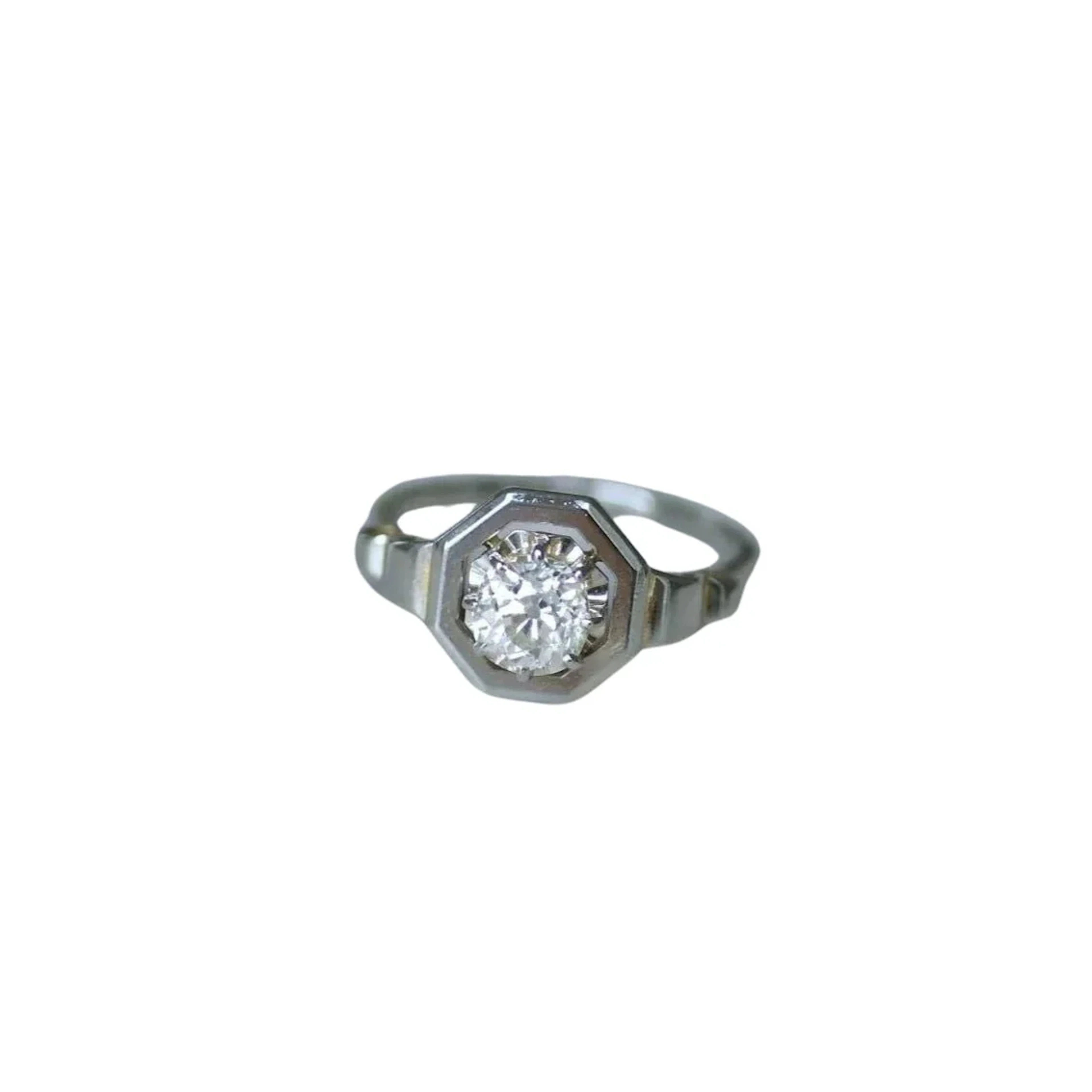Art Deco Diamond Solitaire Ring