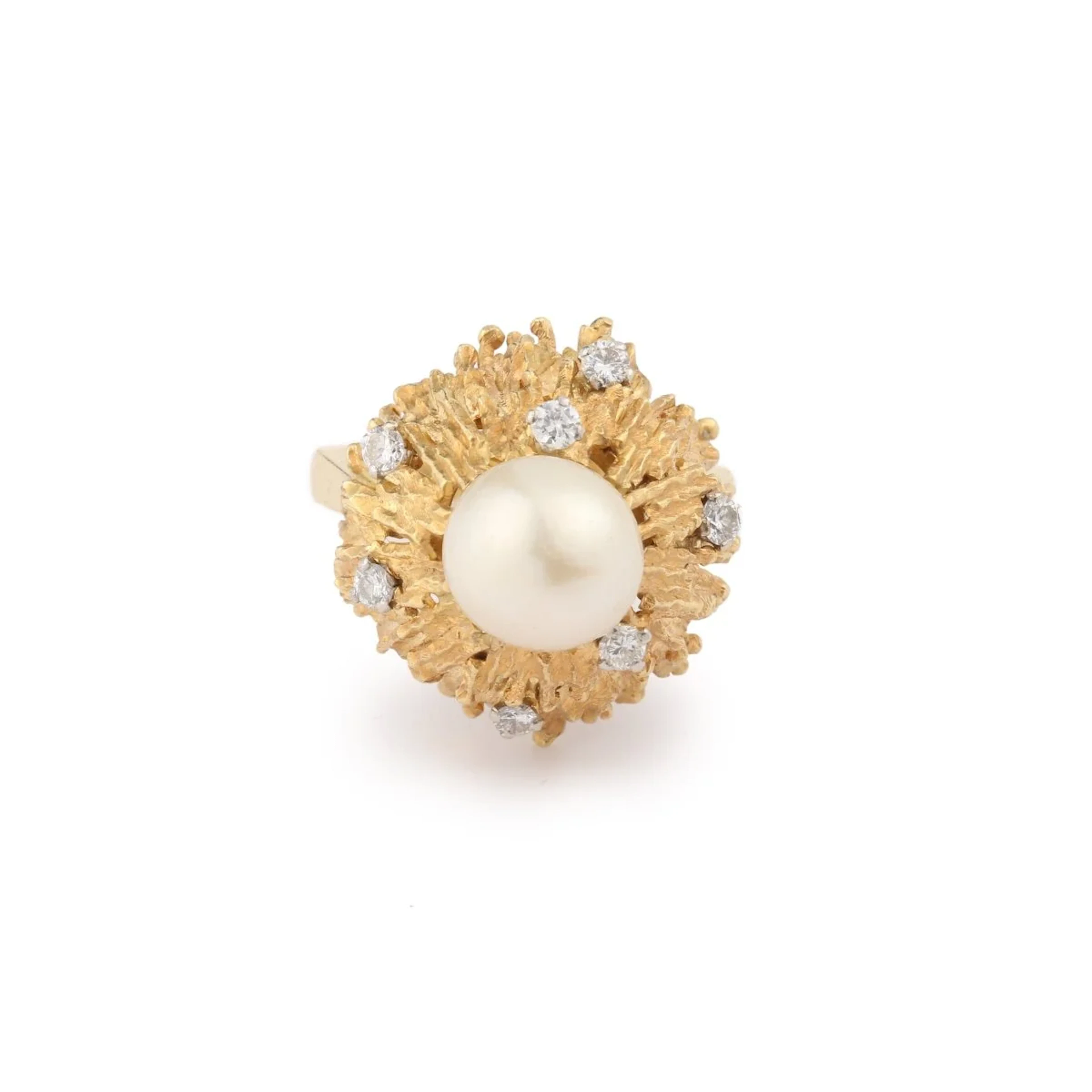 ANDREW GRIMA dome ring in yellow gold, pearl and diamonds