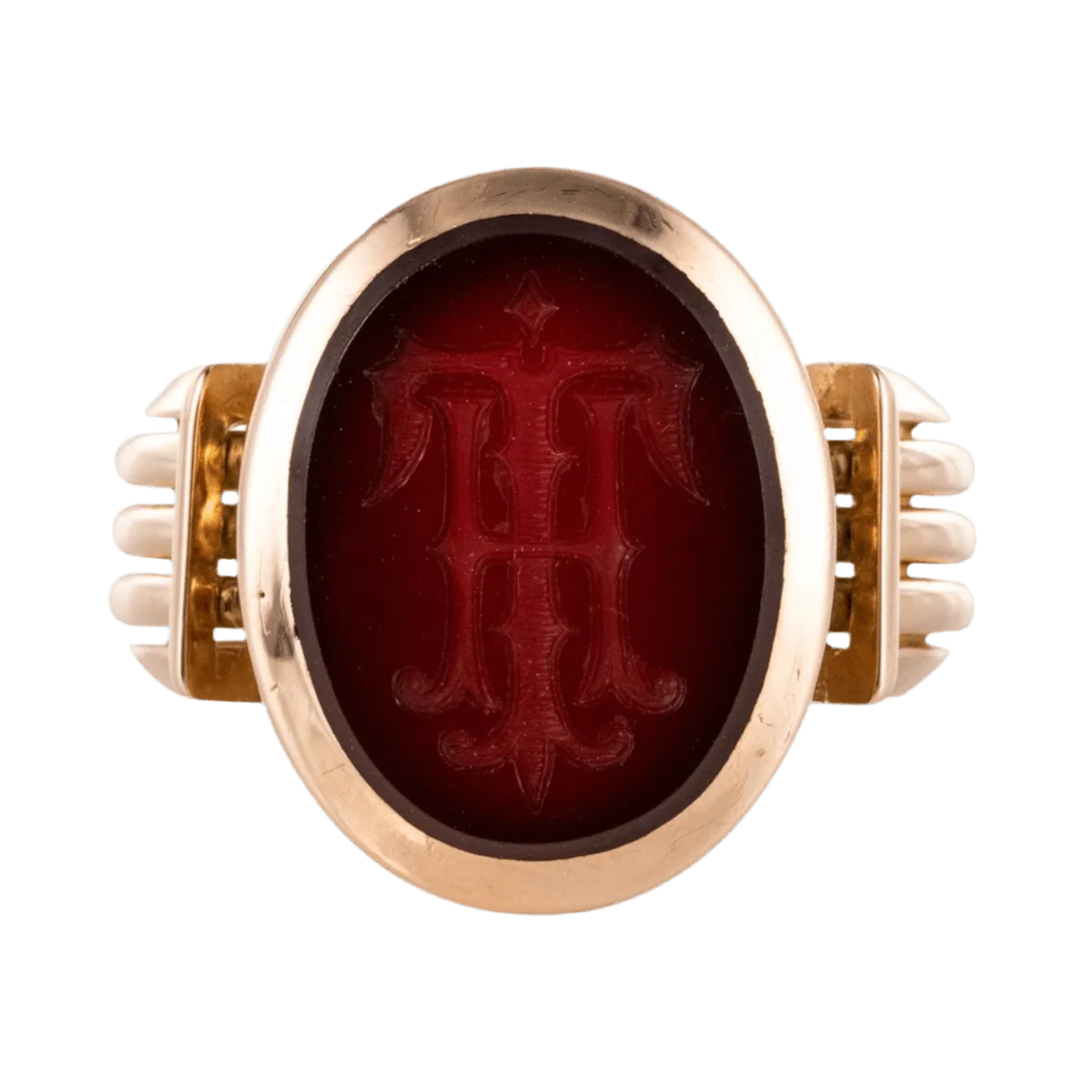 Signet ring in yellow gold and carnelian