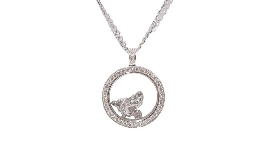 CHOPARD "Happy Diamonds" Necklace in White Gold and Diamonds