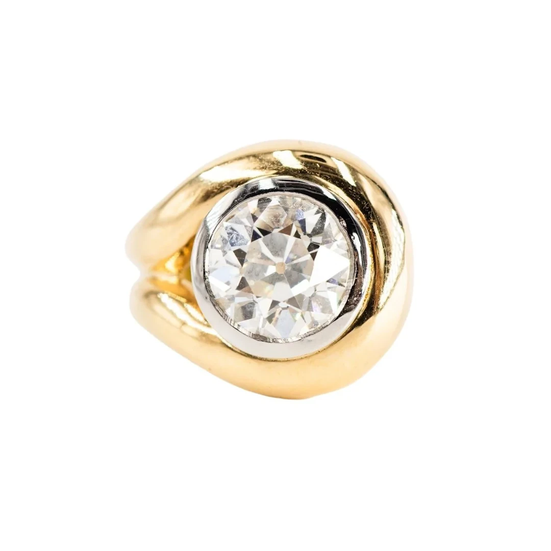 Solitaire Ring in Yellow Gold, Platinum, and Diamond