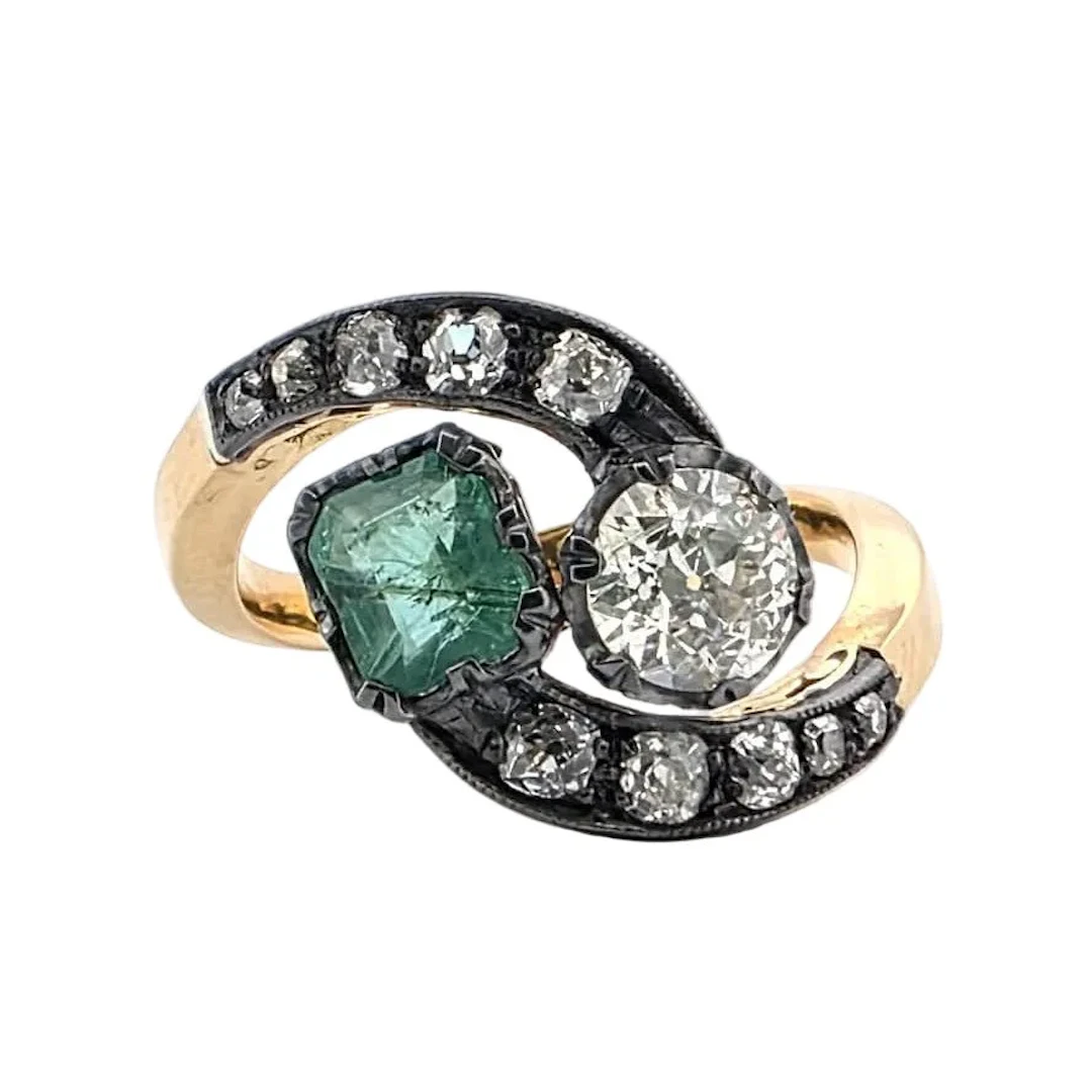 "Toi & Moi" Ring in yellow gold, silver, Emerald, and Diamonds