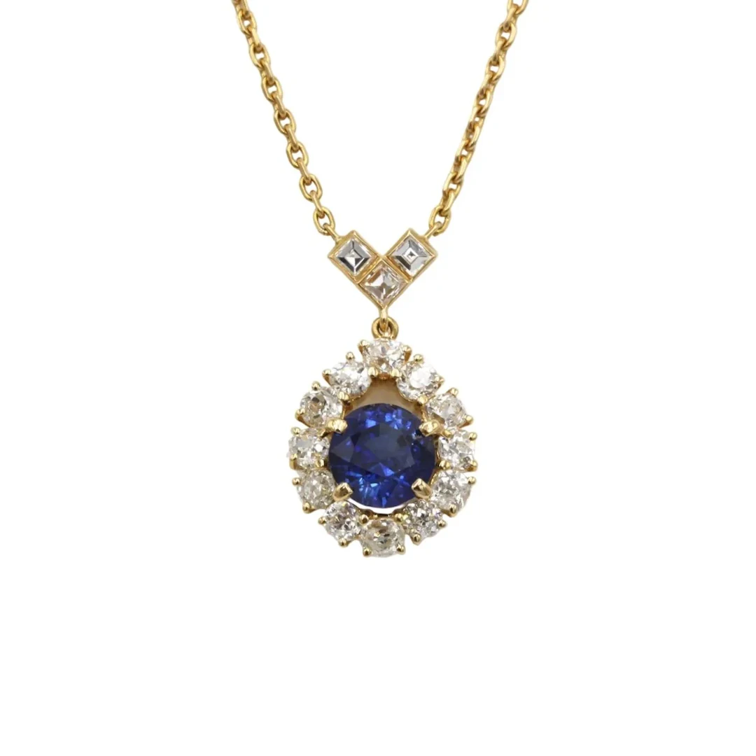 MAUBOUSSIN Pendant Necklace in yellow gold, sapphire, and diamonds