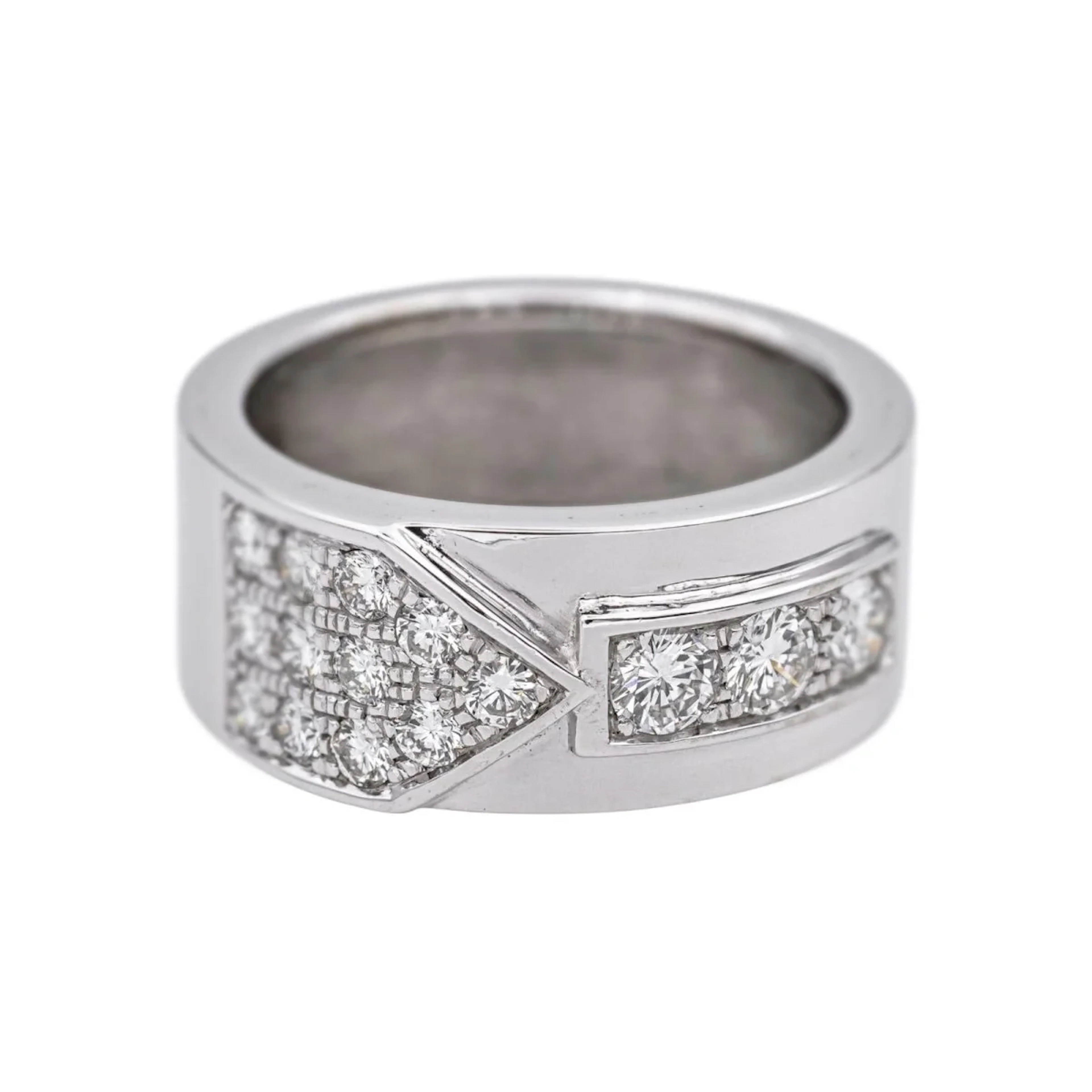 Bandeau ring in white gold and diamonds