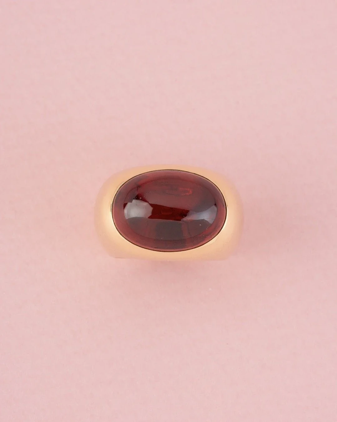 POMELLATO Dome Ring in Yellow gold and Garnet