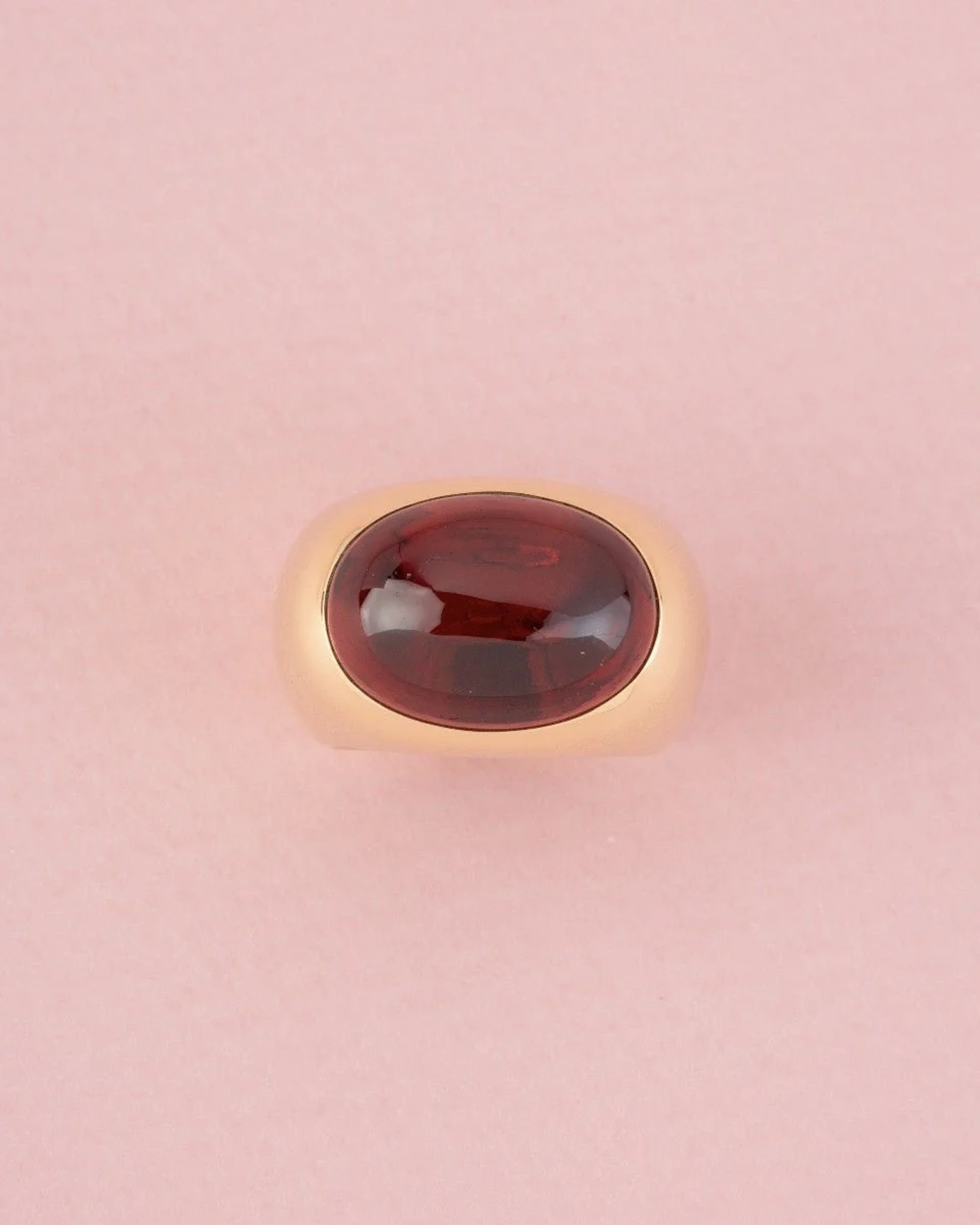 POMELLATO Dome Ring in Yellow gold and Garnet
