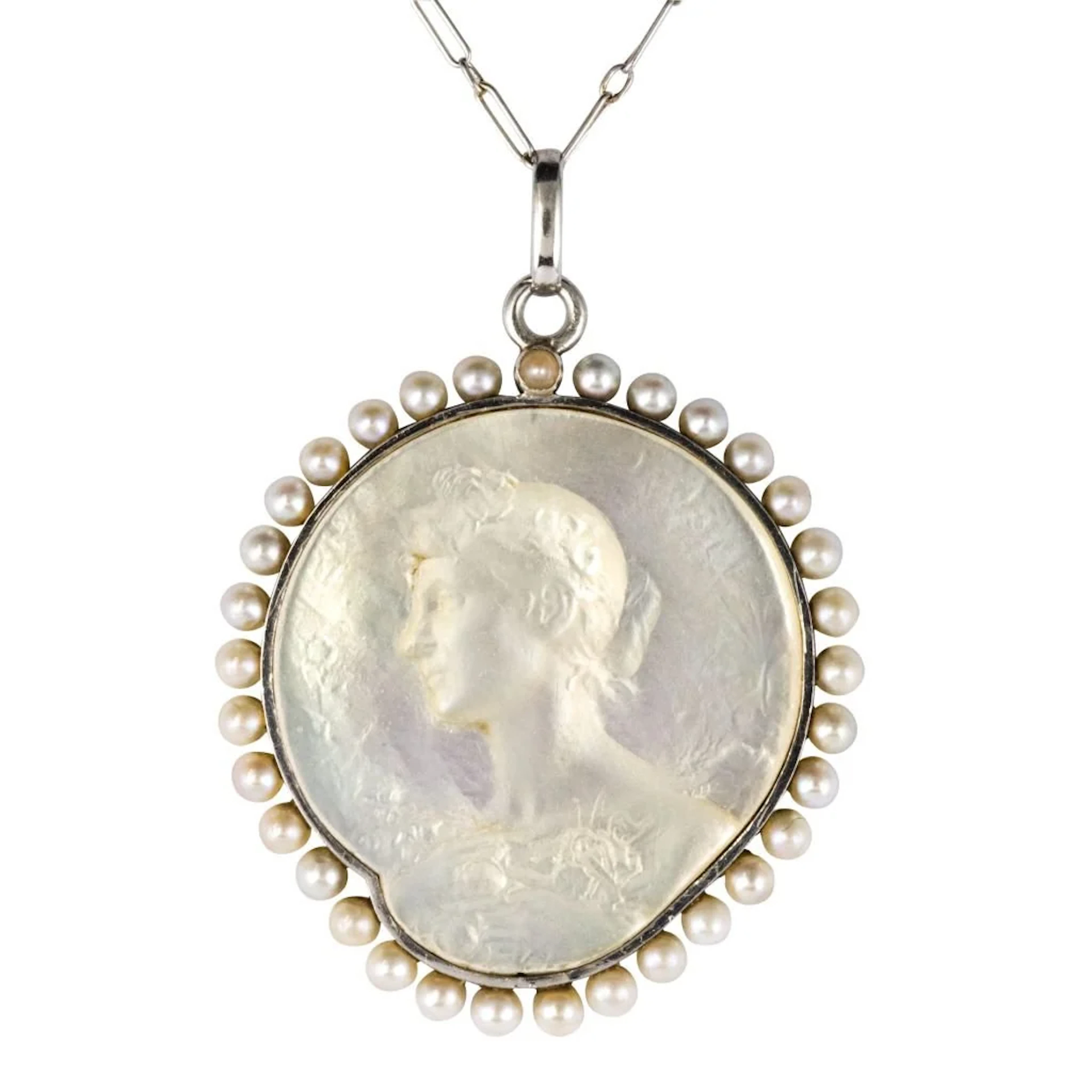 Necklace Pendant in paltinium, mother-of-pearl and pearls