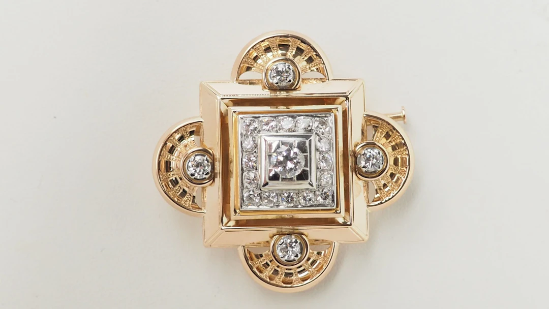 Antique yellow gold and diamond pendant brooch