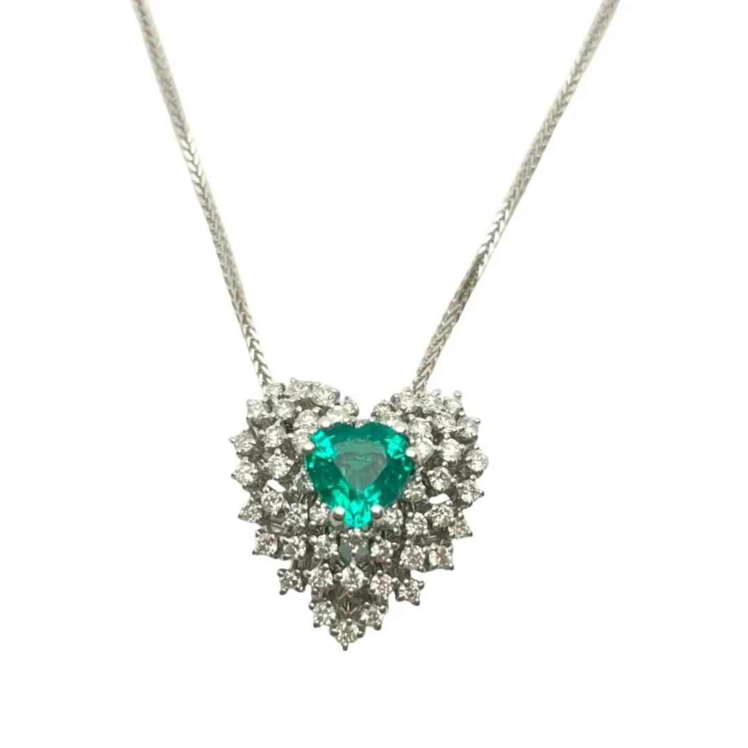 Necklace Pendant in White gold, Emerald and Diamonds