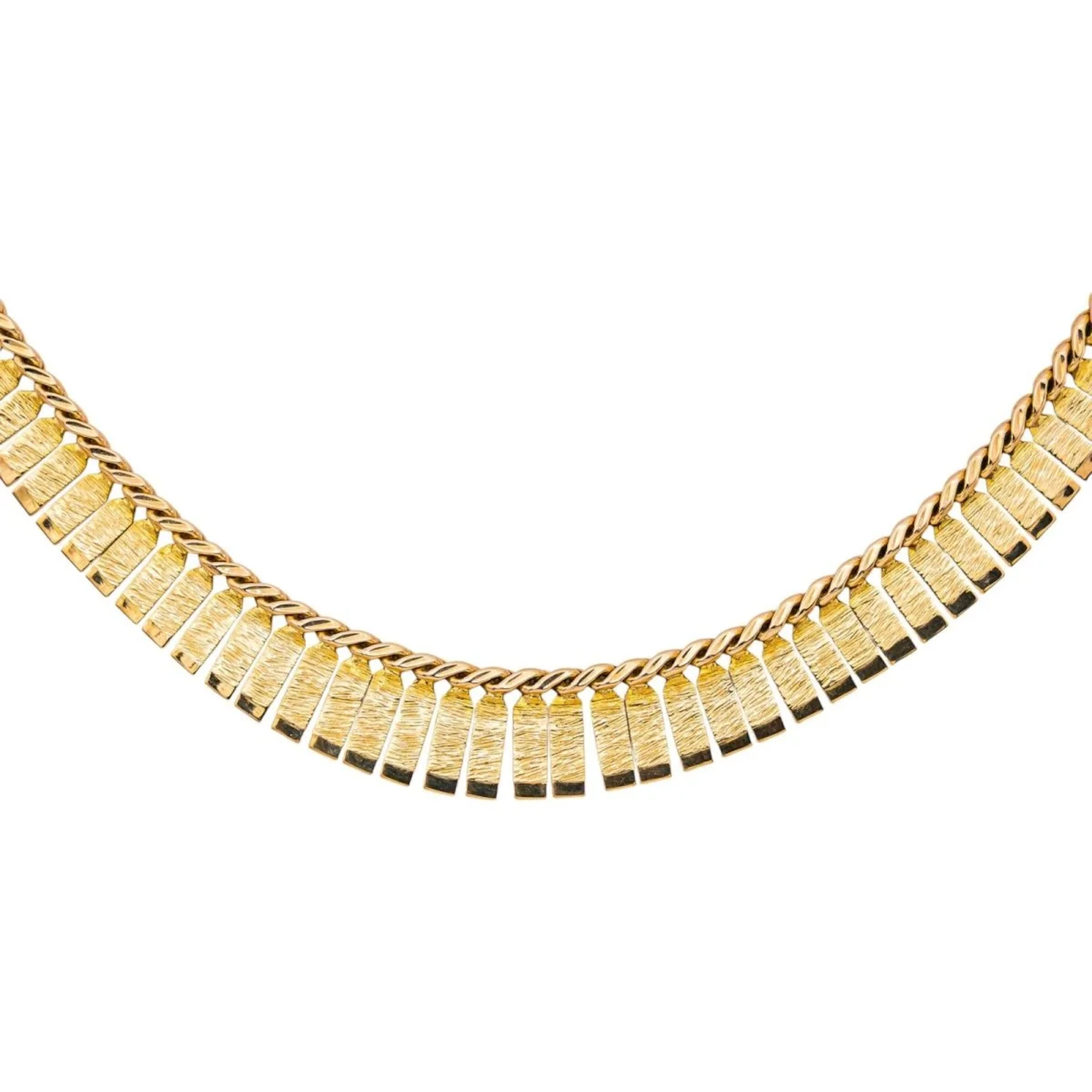 Yellow gold necklace