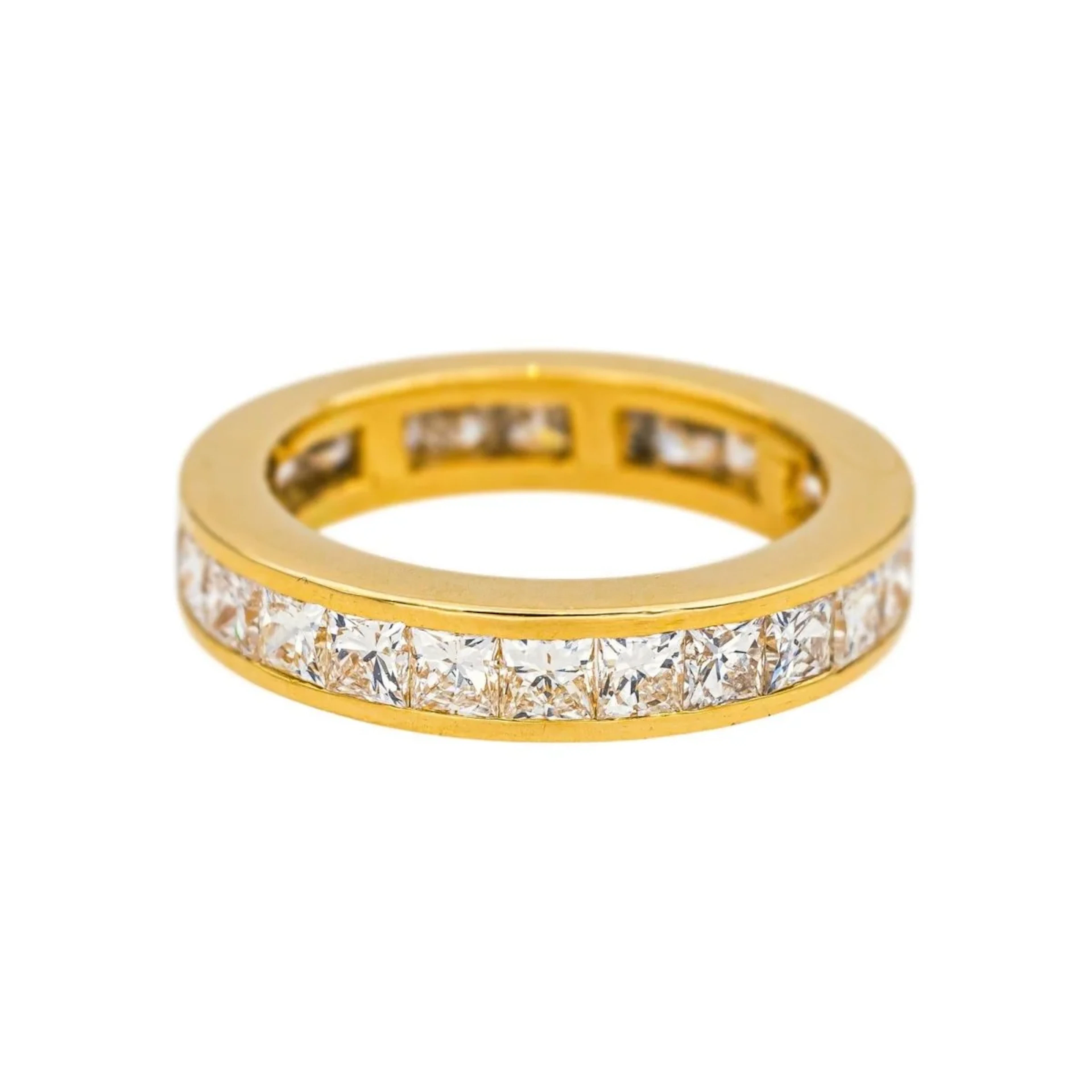 Ring Wedding ring in yellow gold diamond