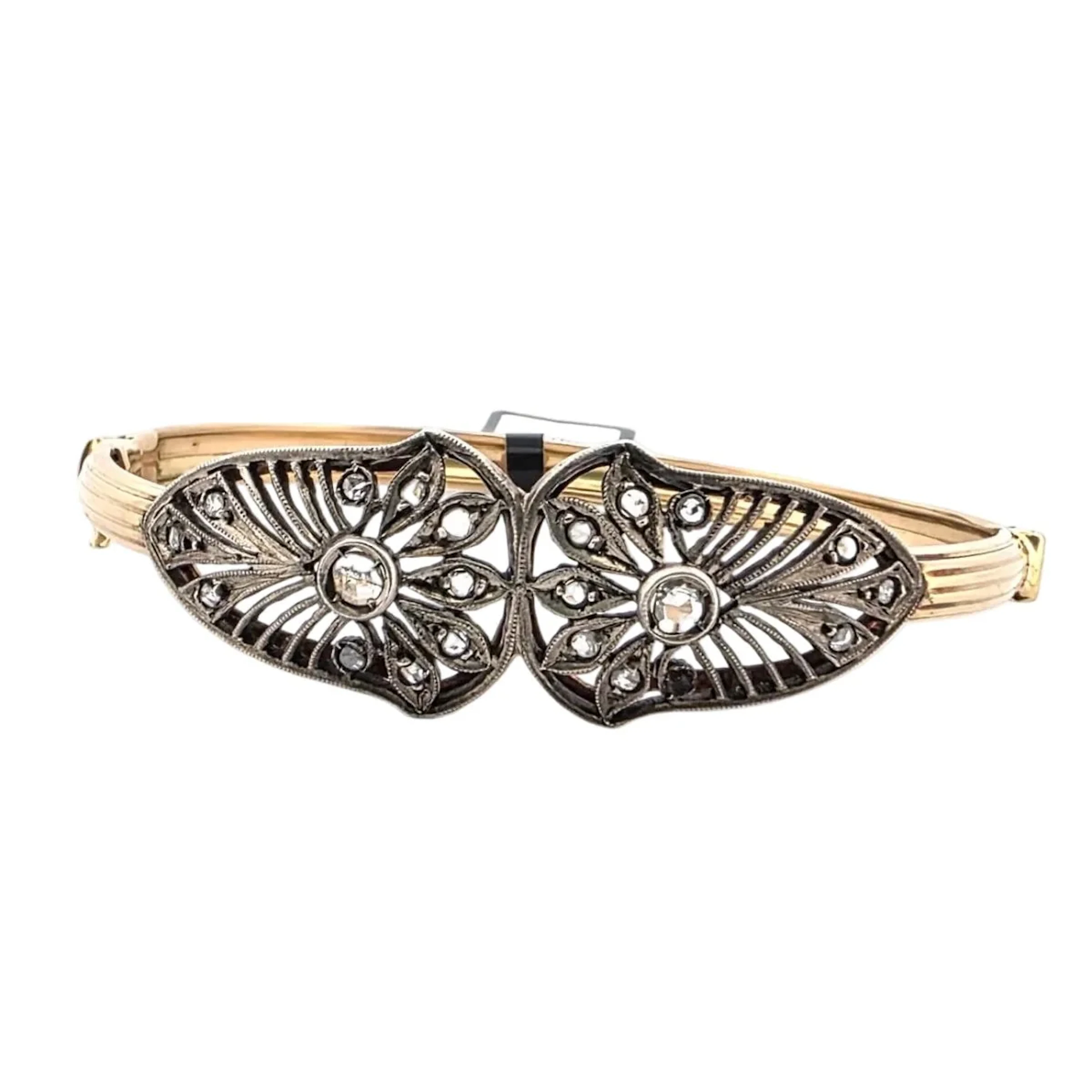 A Victorian bangle with diamonds dating from the second half of the