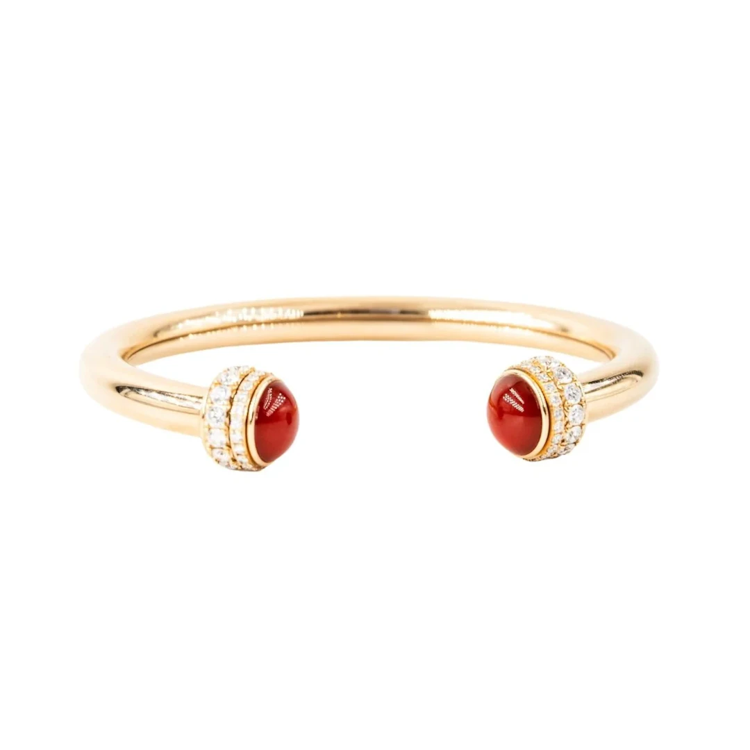 PIAGET "Possession" Bangle in rose gold, carnelian, and diamonds
